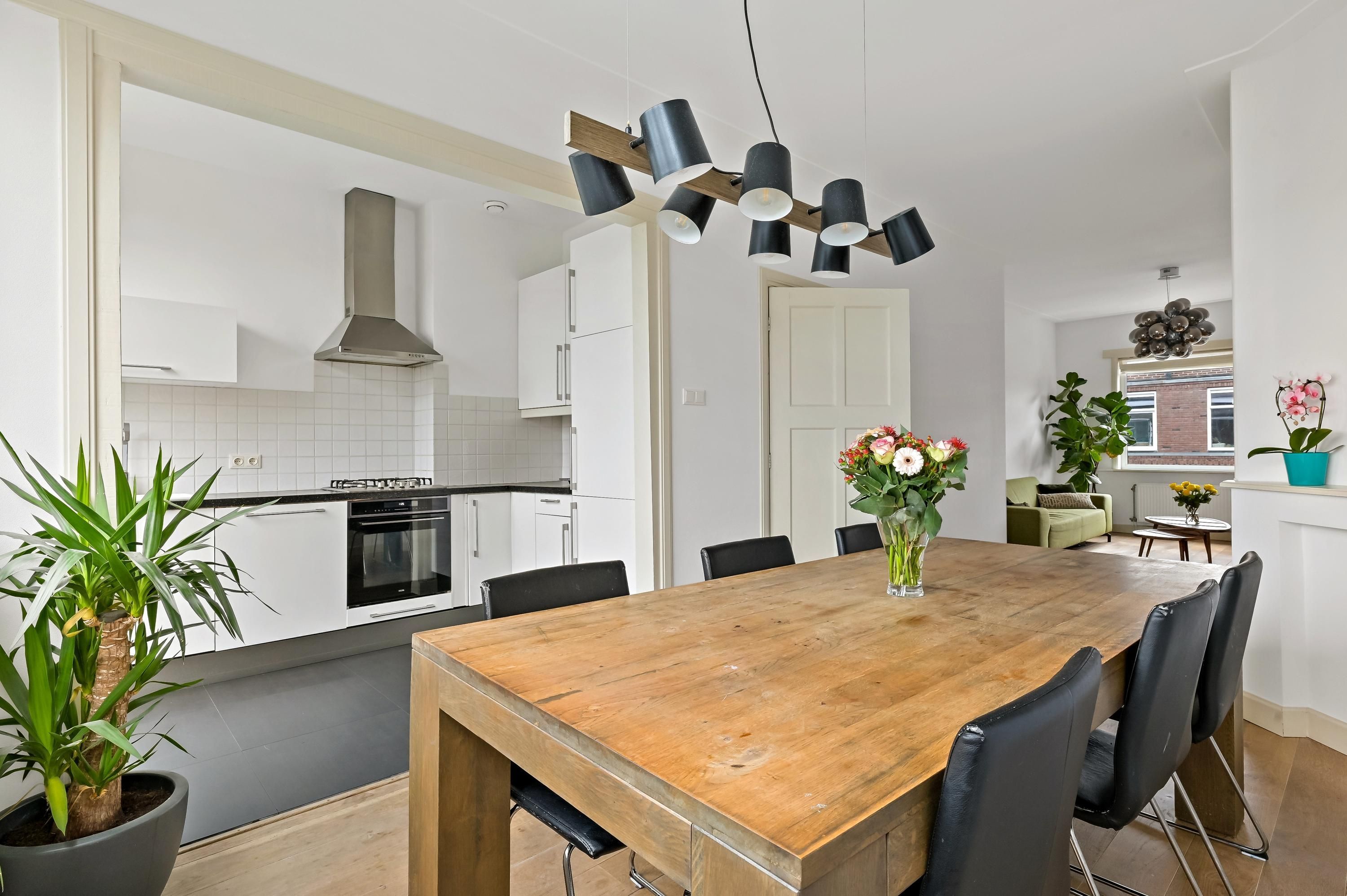 Hendrik Zwaardecroonstraat 156 Photo 2