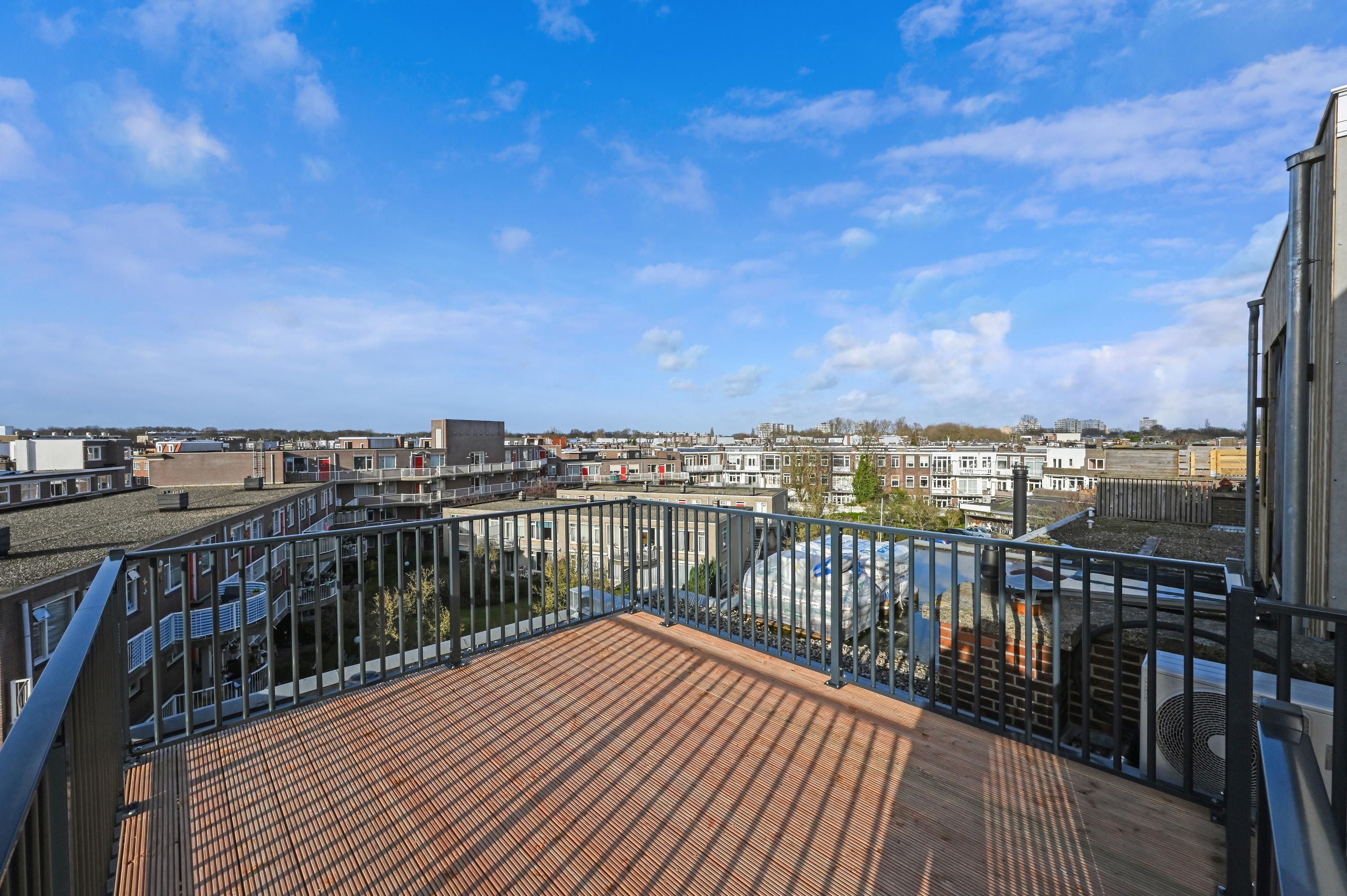 Hendrik Zwaardecroonstraat 116-C Photo 2