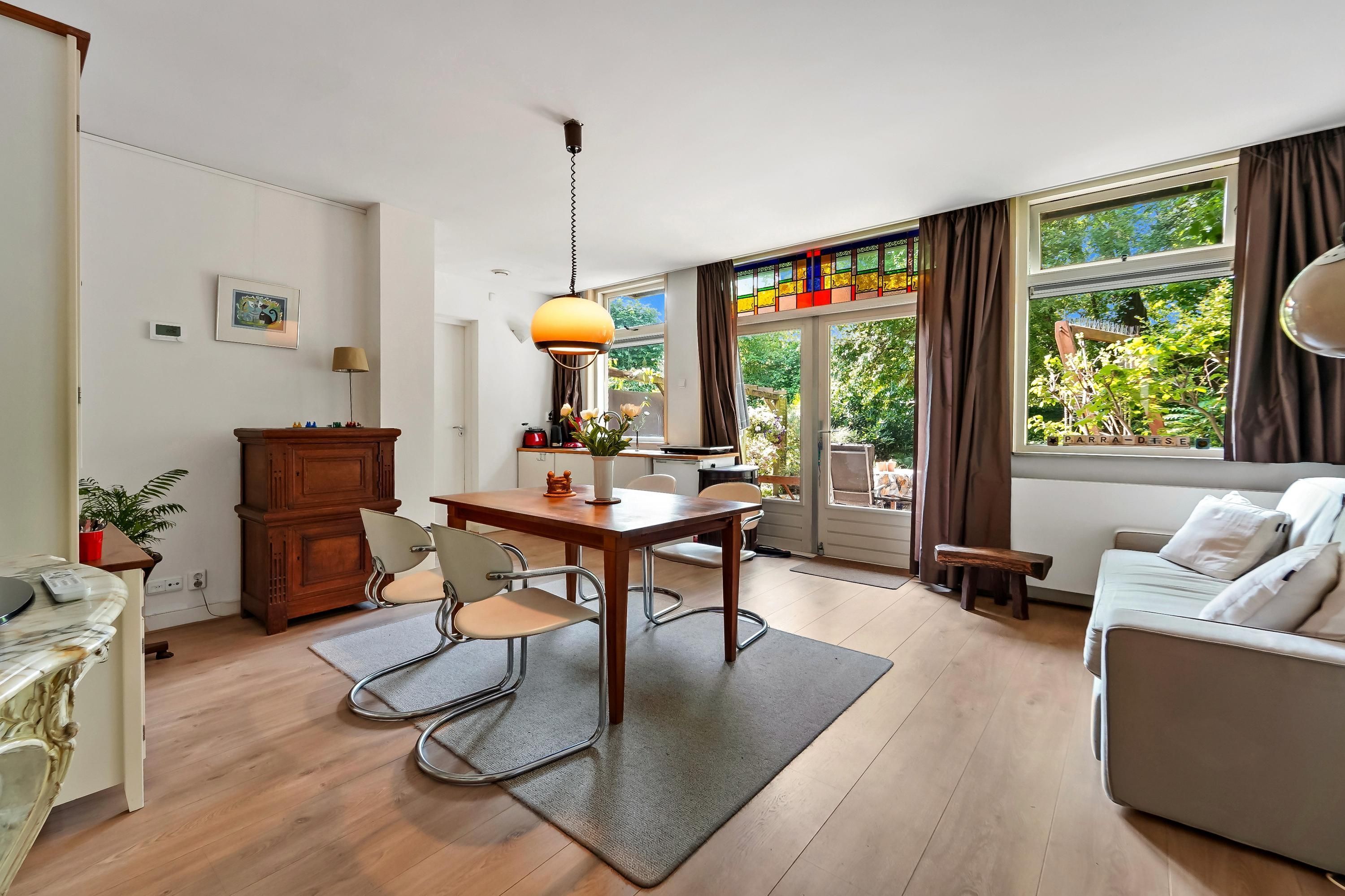 Van der Parrastraat 16 Photo 0