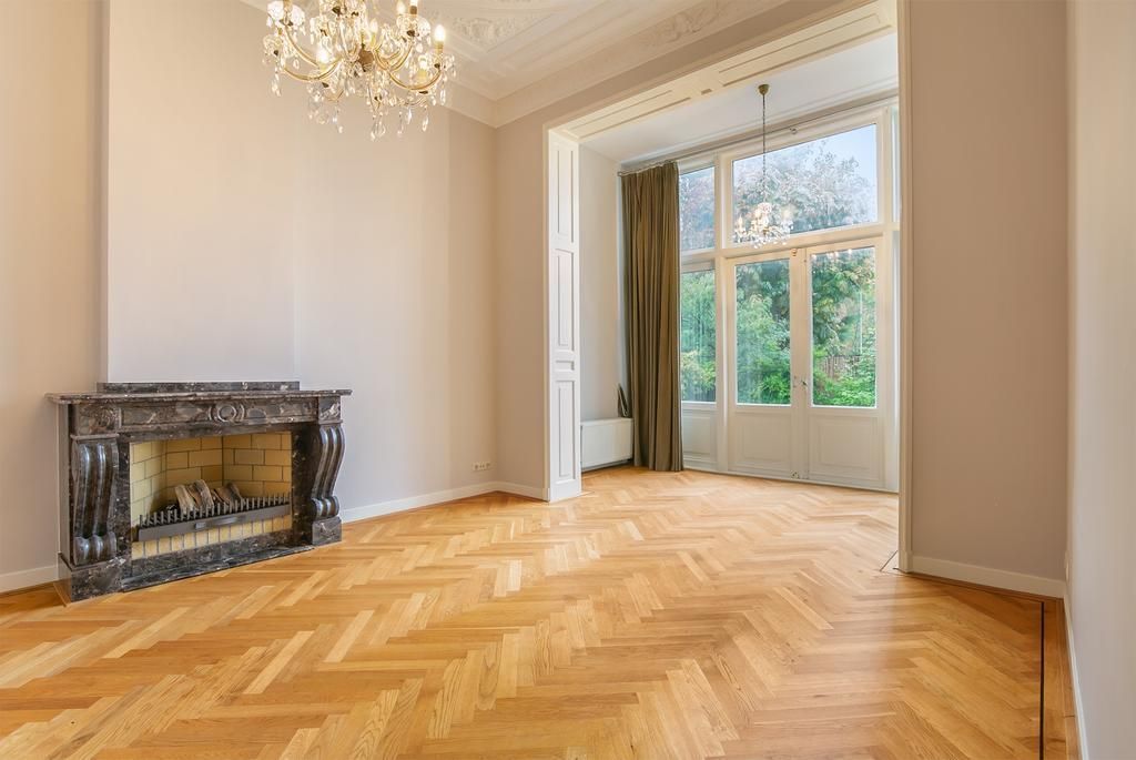 Adelheidstraat 1 Photo 0