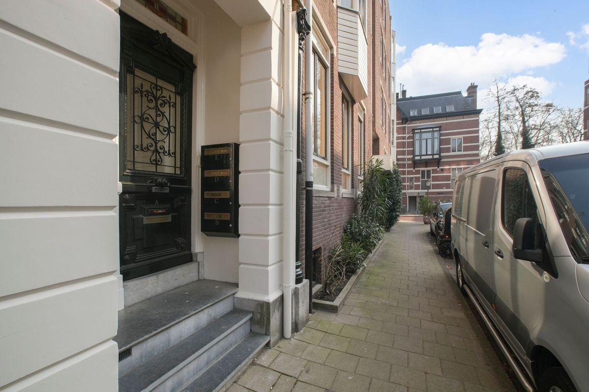 Anna van den Vondelstraat 15-B Photo Blur 15