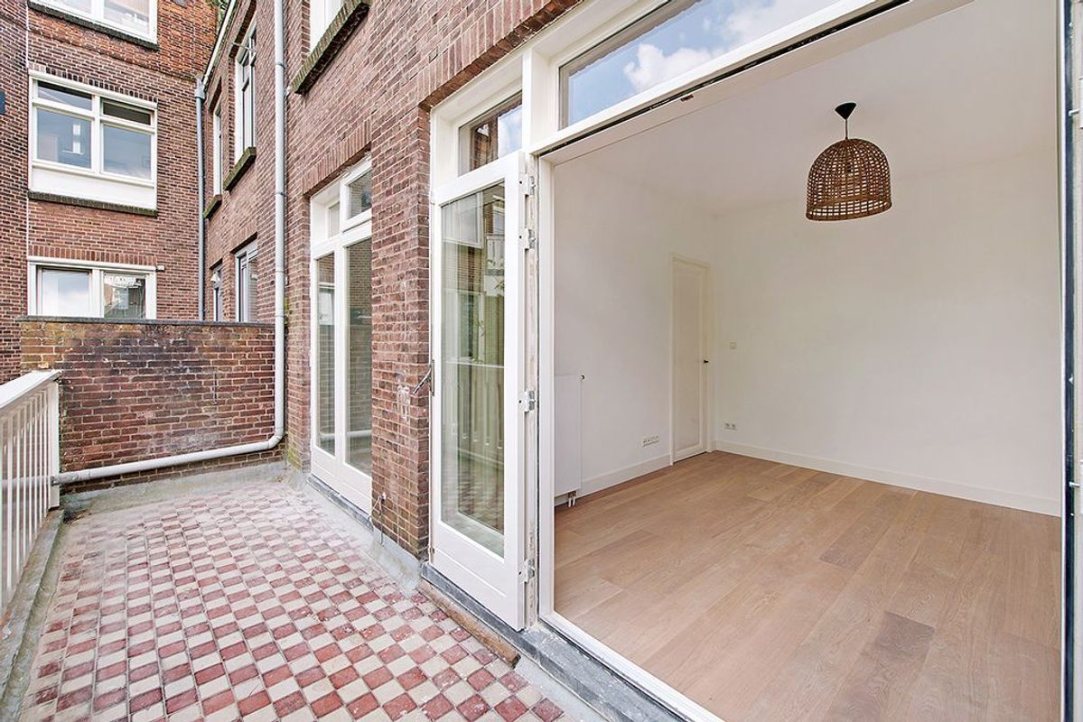 Gerrit van der Veenstraat 90 Photo Blur 23