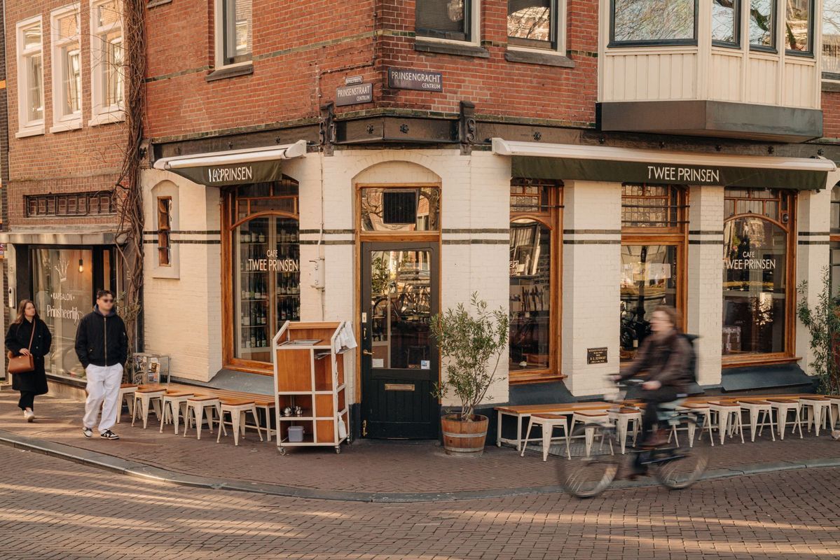 Keizersgracht 71-2 Photo Blur 25