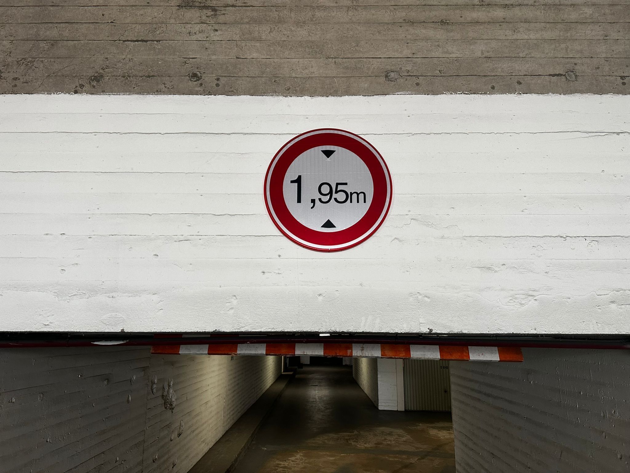 Burgemeester van Fenemaplein GARAGE 137 Photo Blur 6