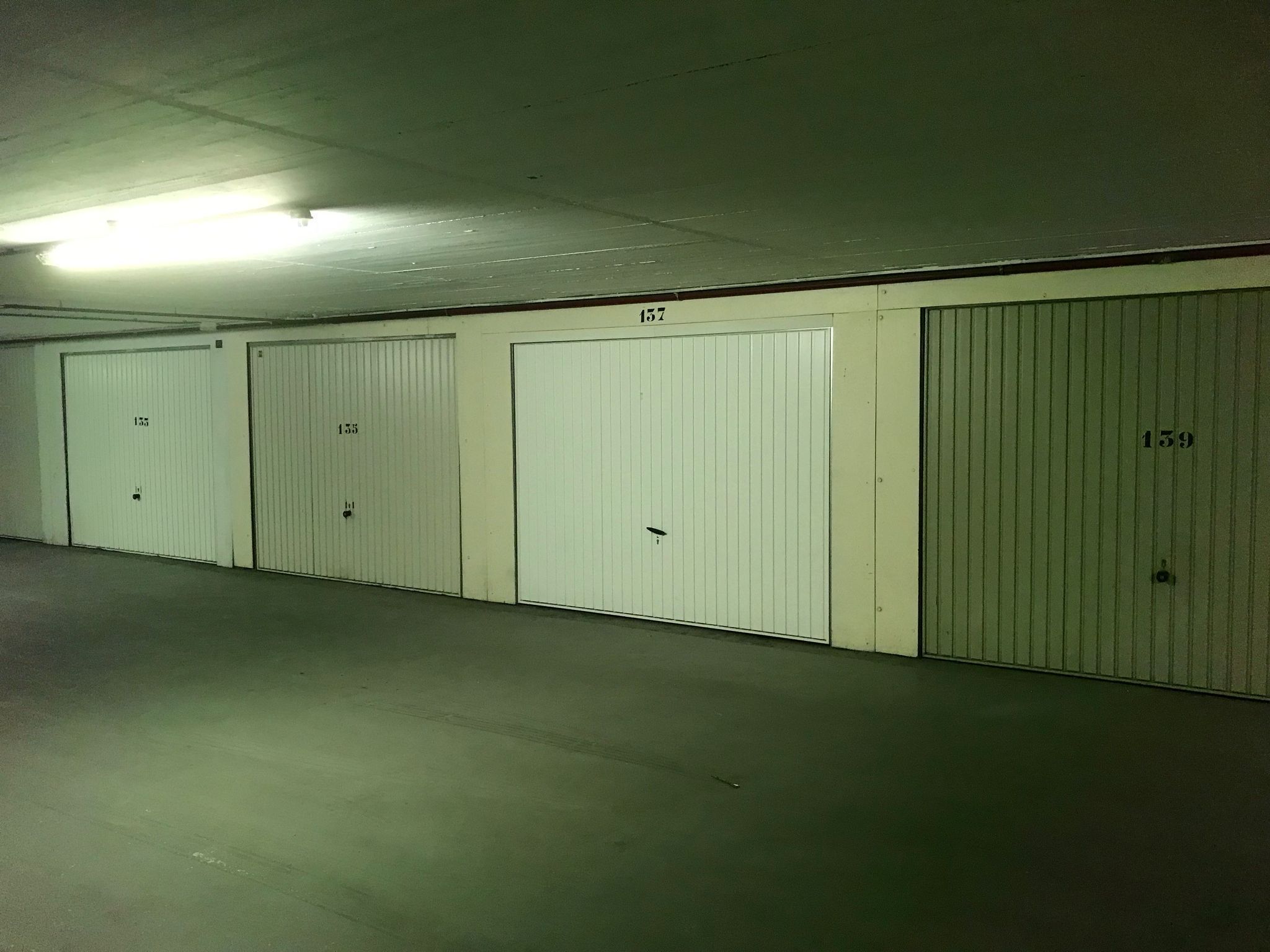 Burgemeester van Fenemaplein GARAGE 137 Photo Blur 0