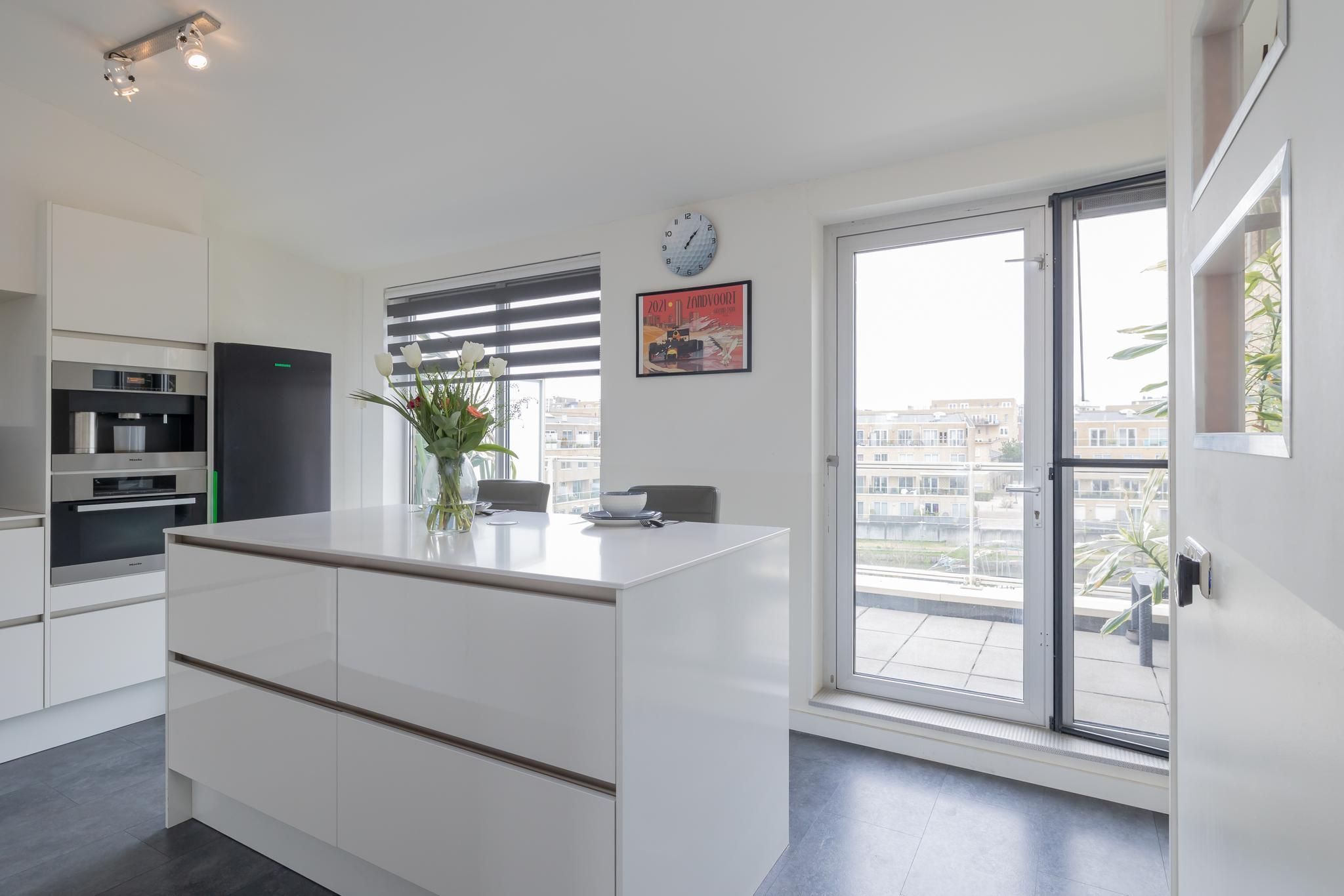 Ronald Ketellapperstraat 45 Photo Blur 2