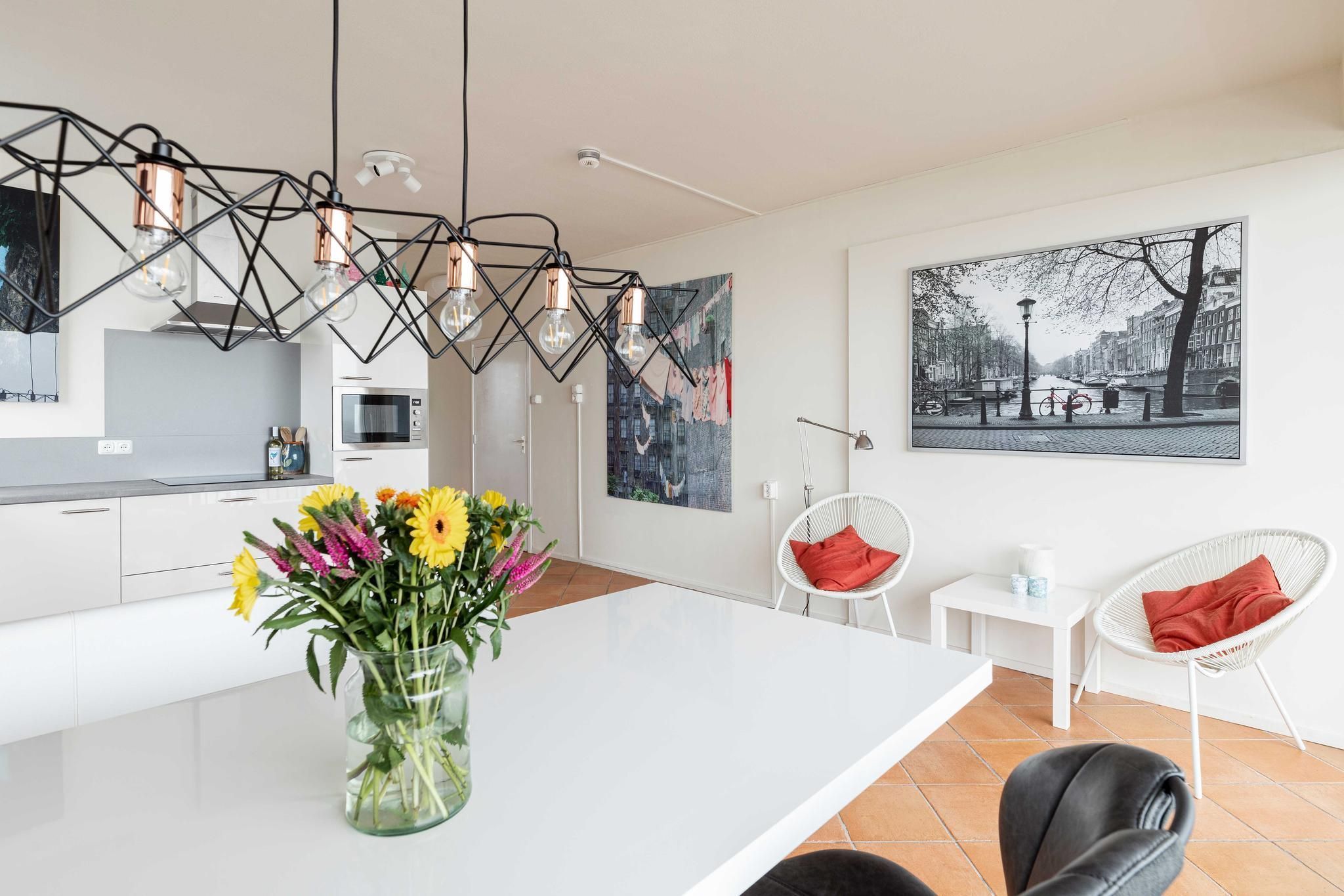 Burgemeester van Fenemaplein 2-a 0306 Photo Blur 4