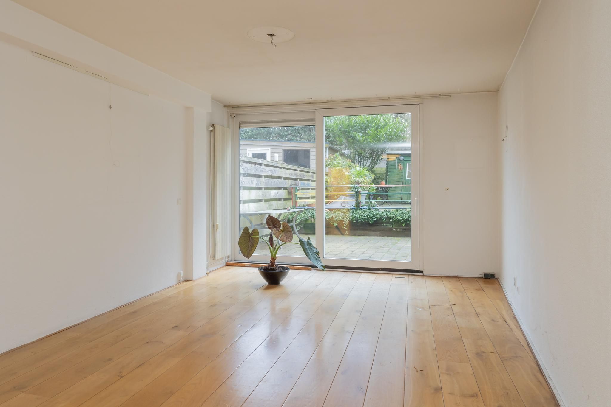 Hogeweg 54-F 1 Photo Blur 5