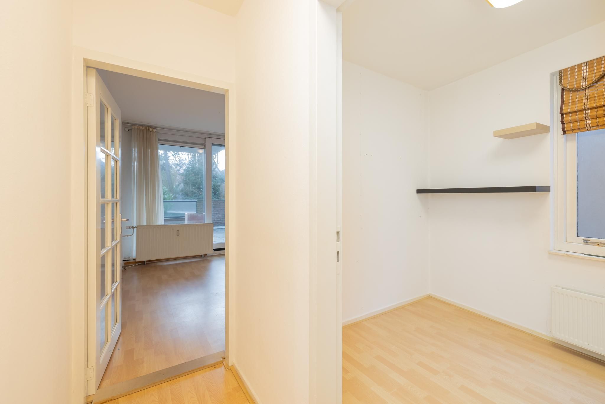 Hogeweg 54-F 1 Photo Blur 16