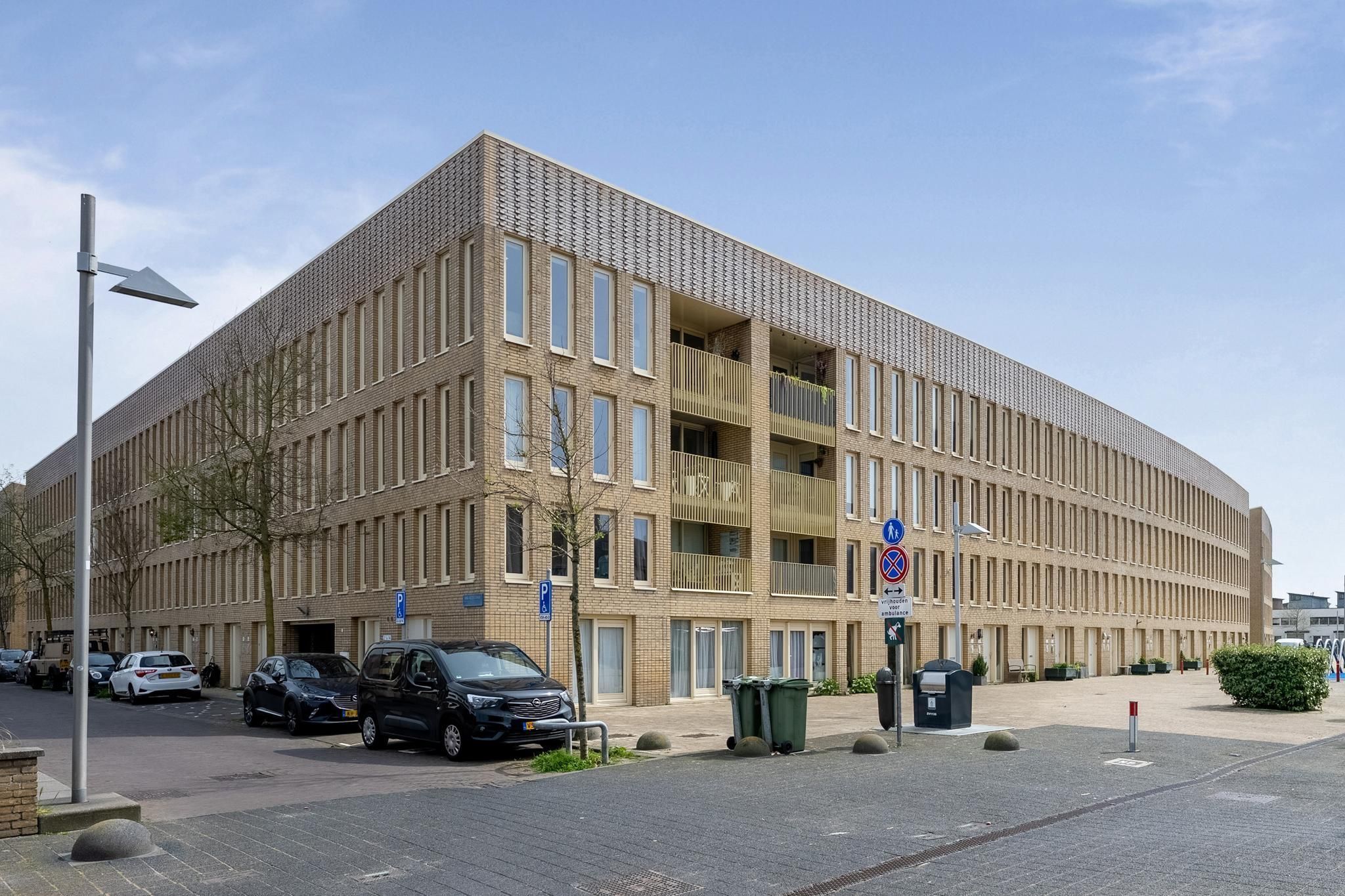 Sara Roosstraat 2 Photo Blur 1