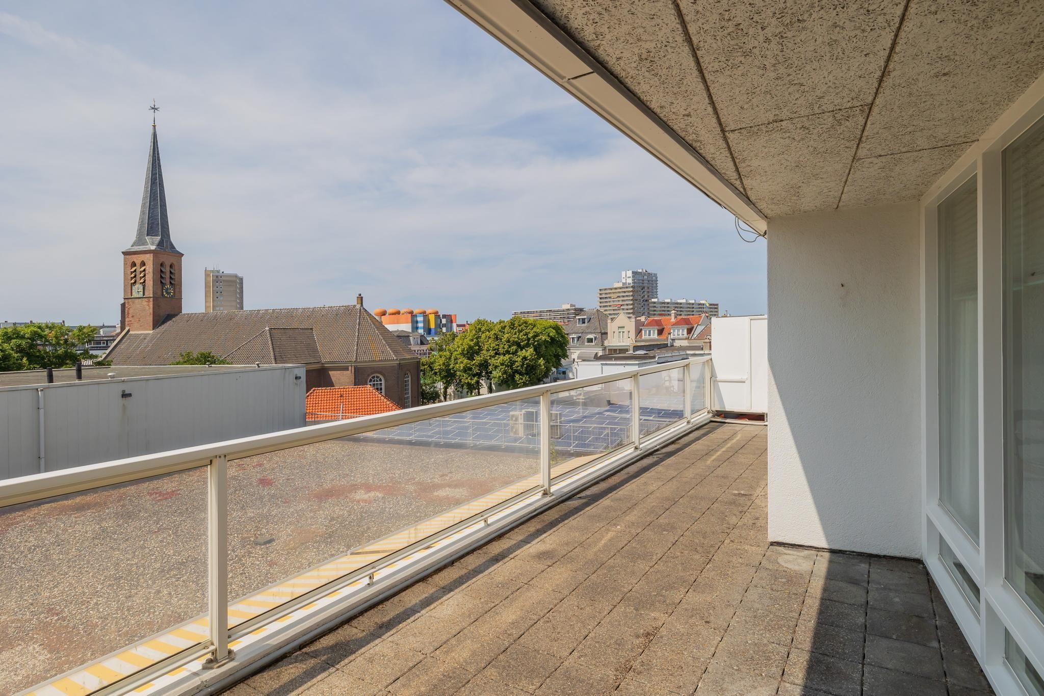 Oranjestraat 6-b Photo Blur 1