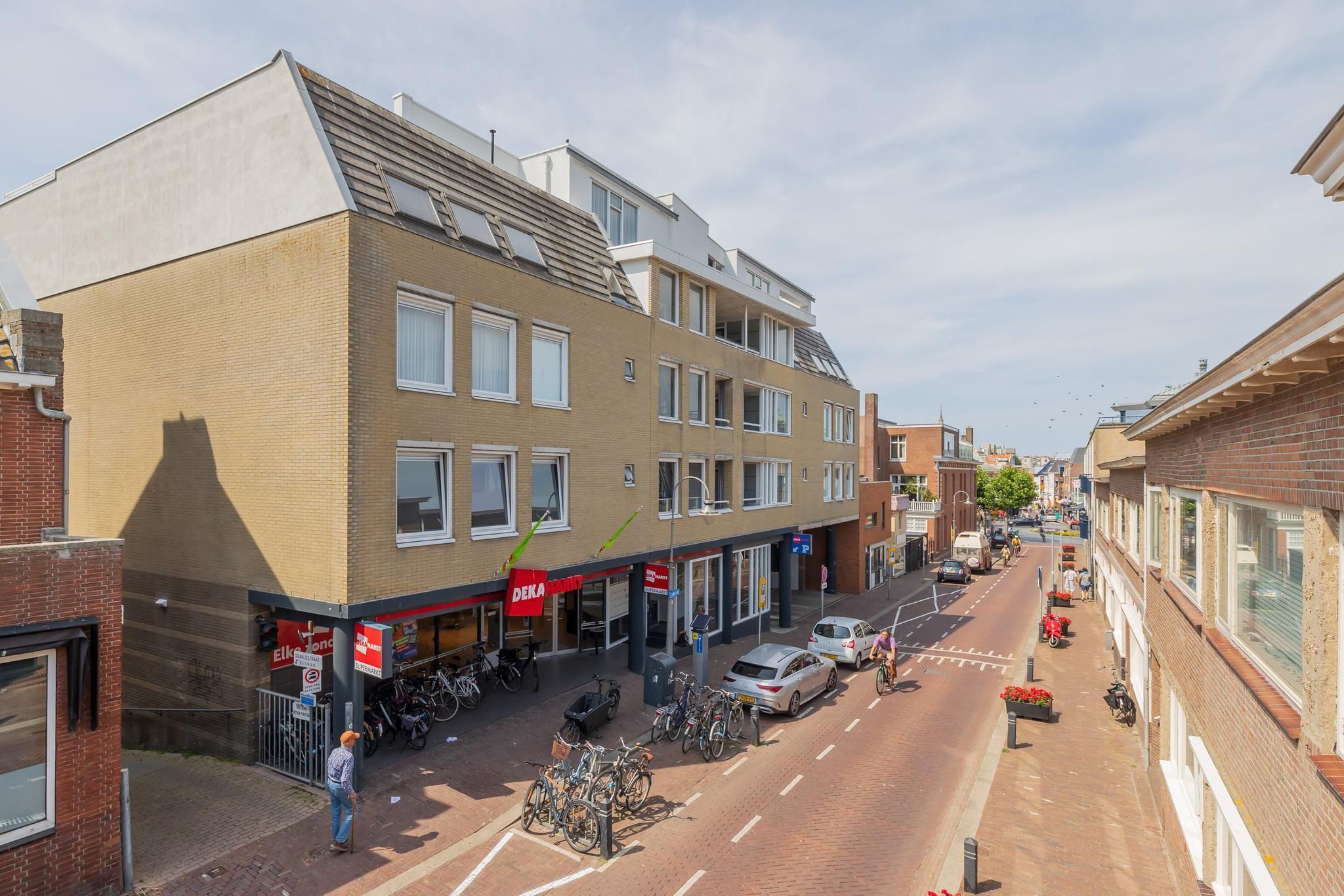 Oranjestraat 6-b Photo Blur 30