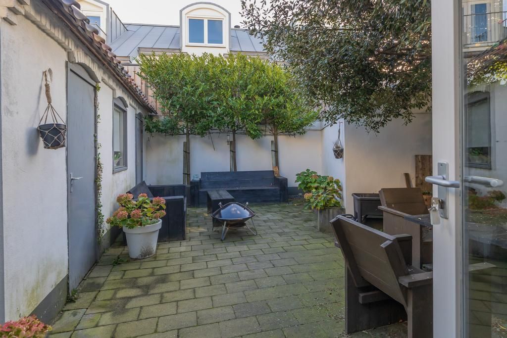 Stationsstraat 2 Photo Blur 13