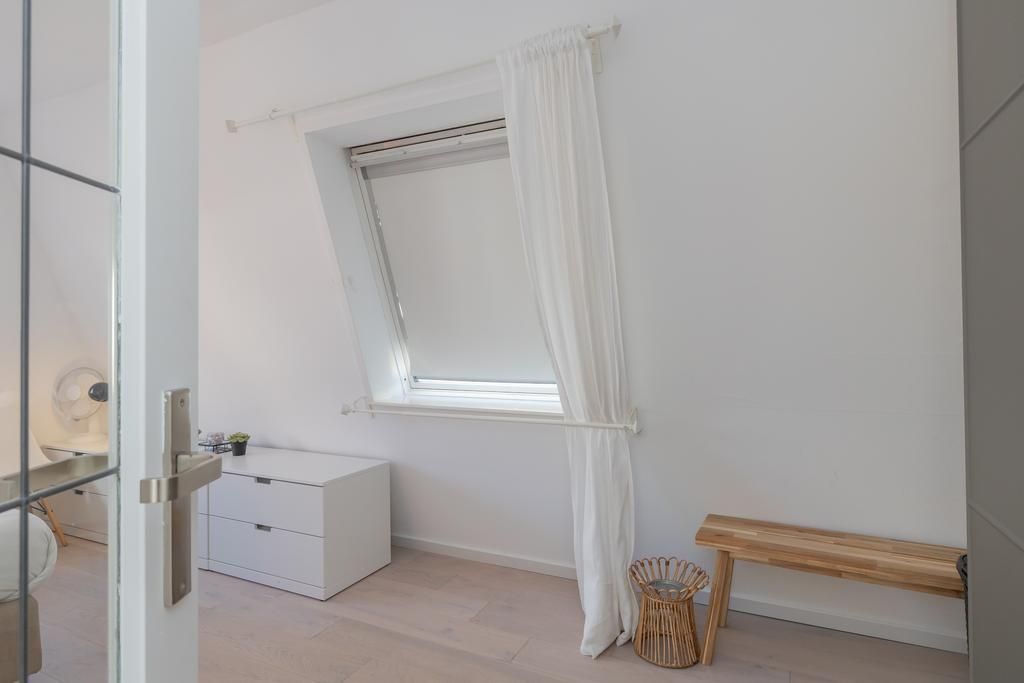 Stationsstraat 2 Photo Blur 17