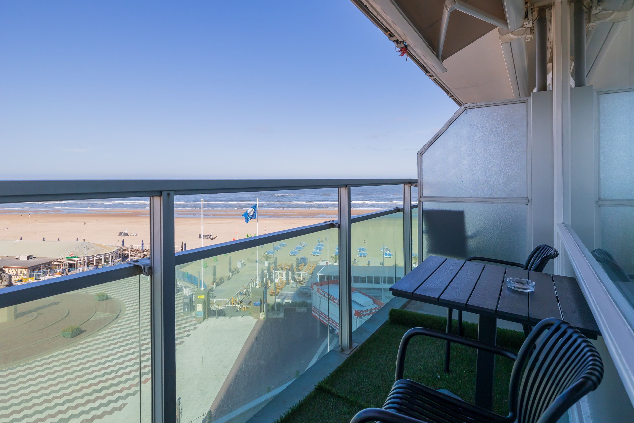 de Favaugeplein 21-F 15 Photo Blur 14