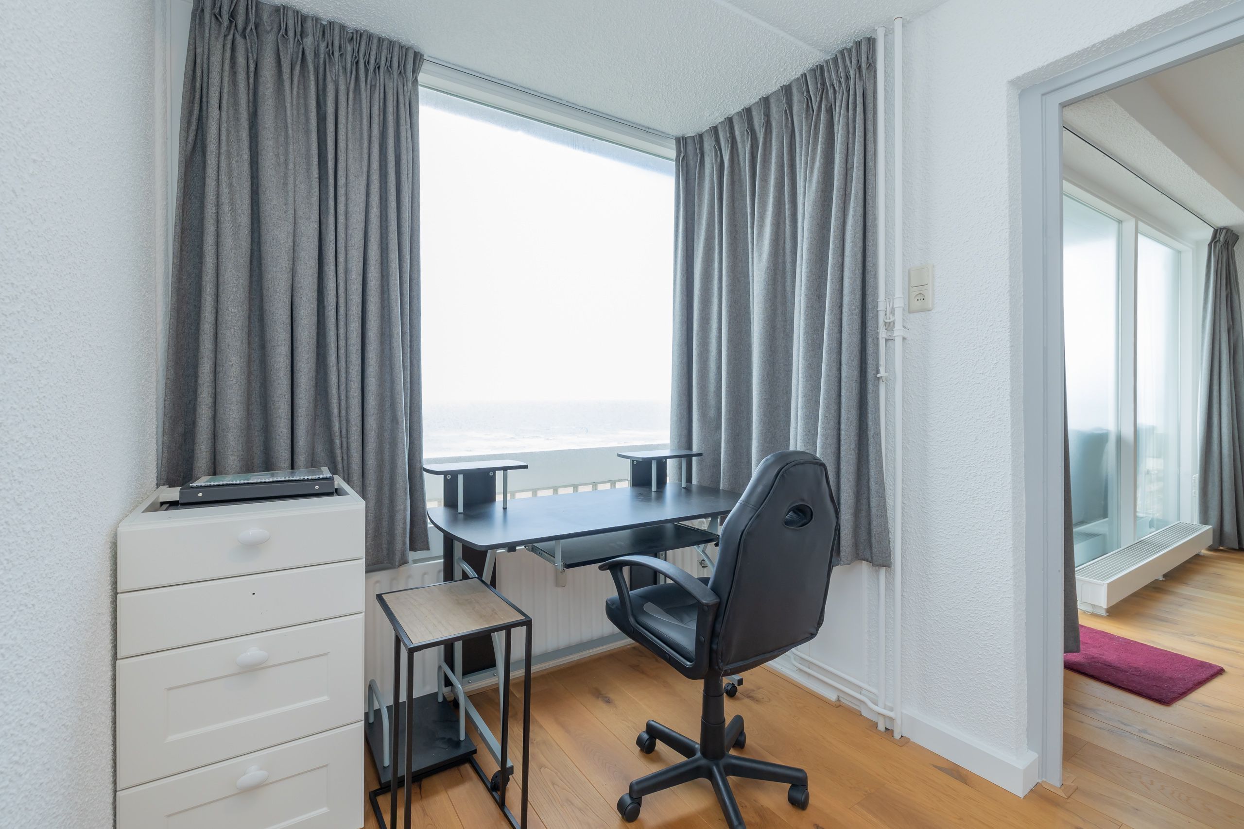 Burgemeester van Fenemaplein 2-a 0606 Photo Blur 19