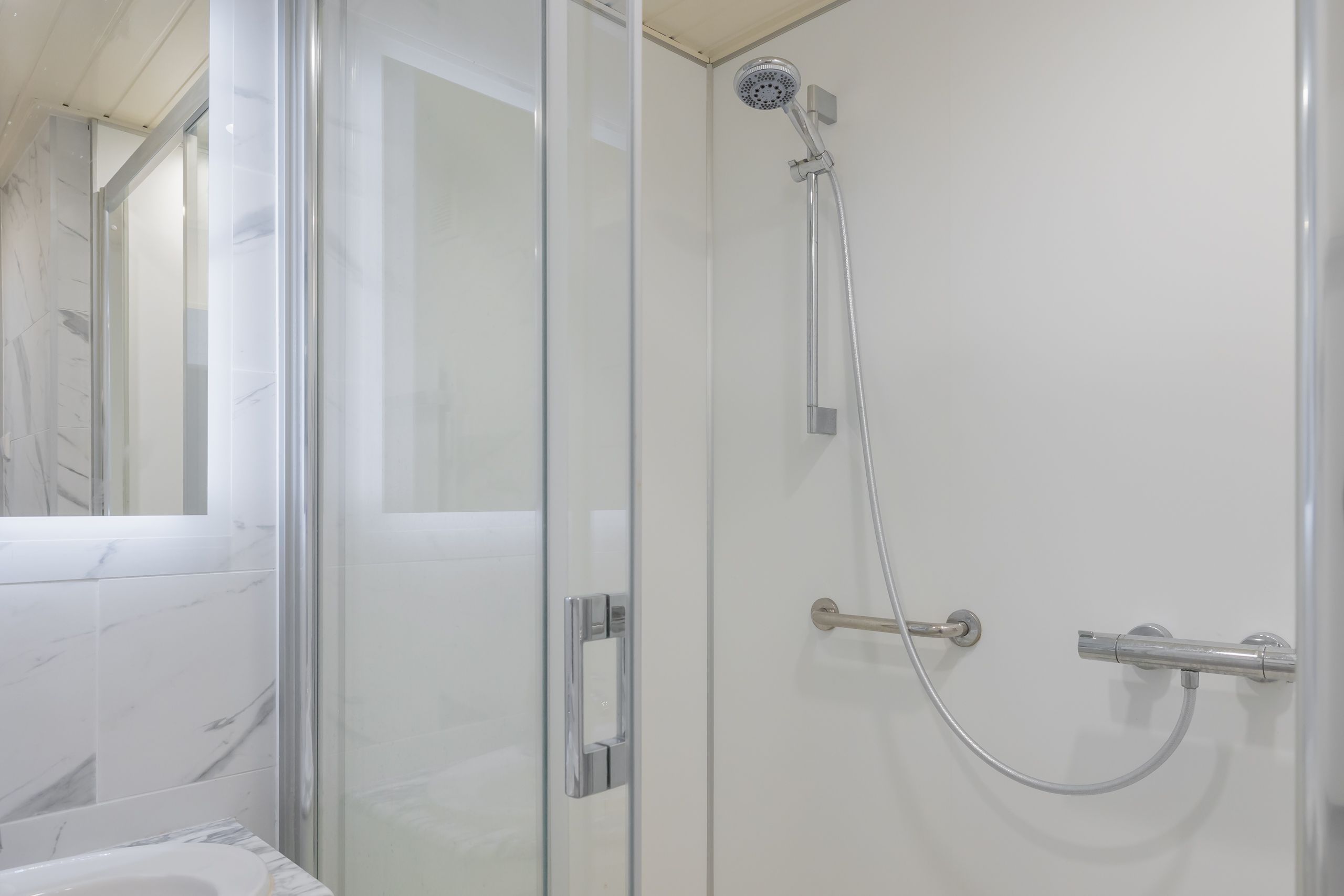 Burgemeester van Fenemaplein 2-a 0606 Photo Blur 23