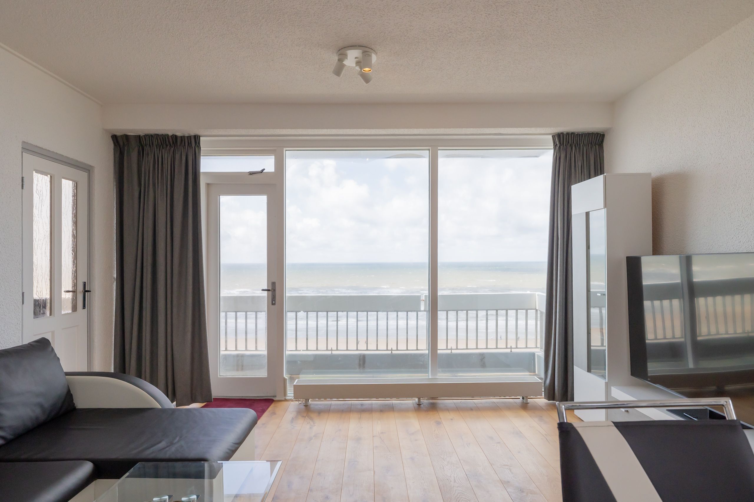 Burgemeester van Fenemaplein 2-a 0606 Photo Blur 8