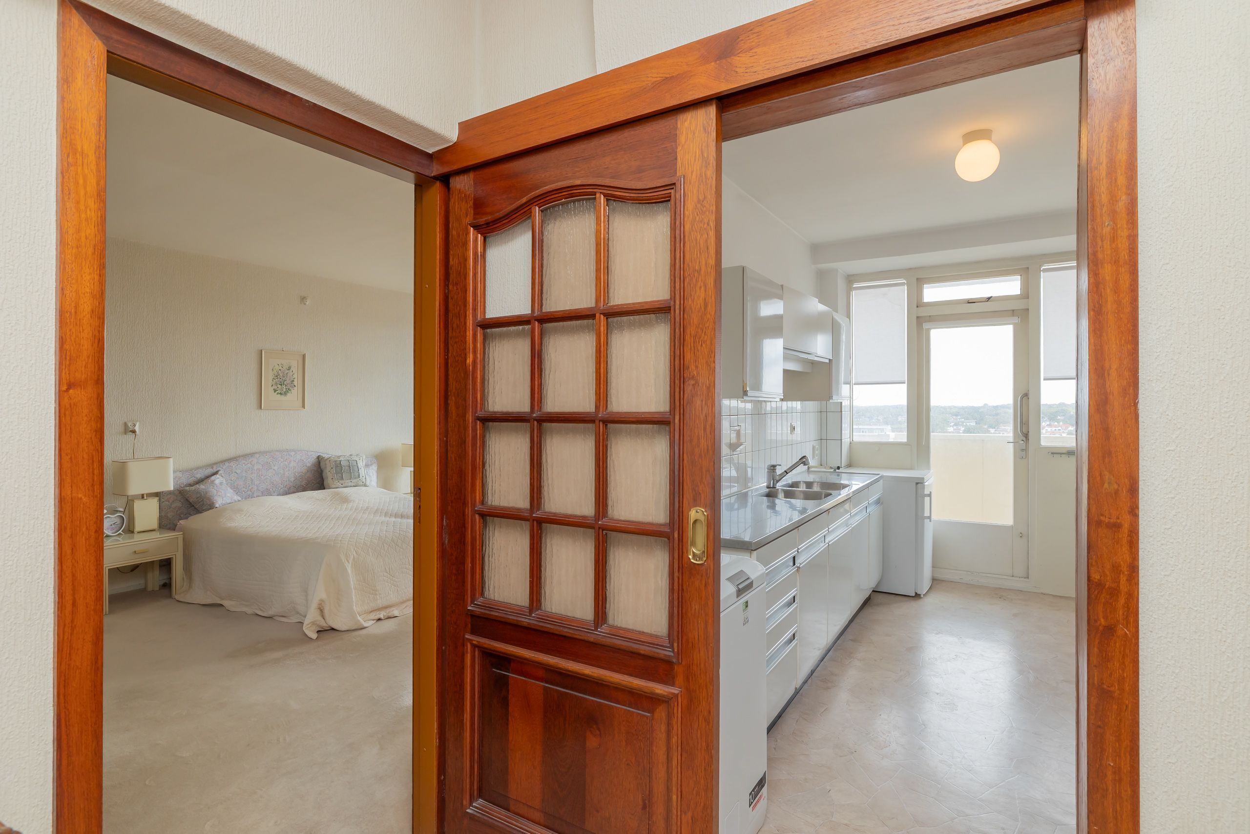 Burgemeester van Fenemaplein 19-F 7 Photo Blur 22