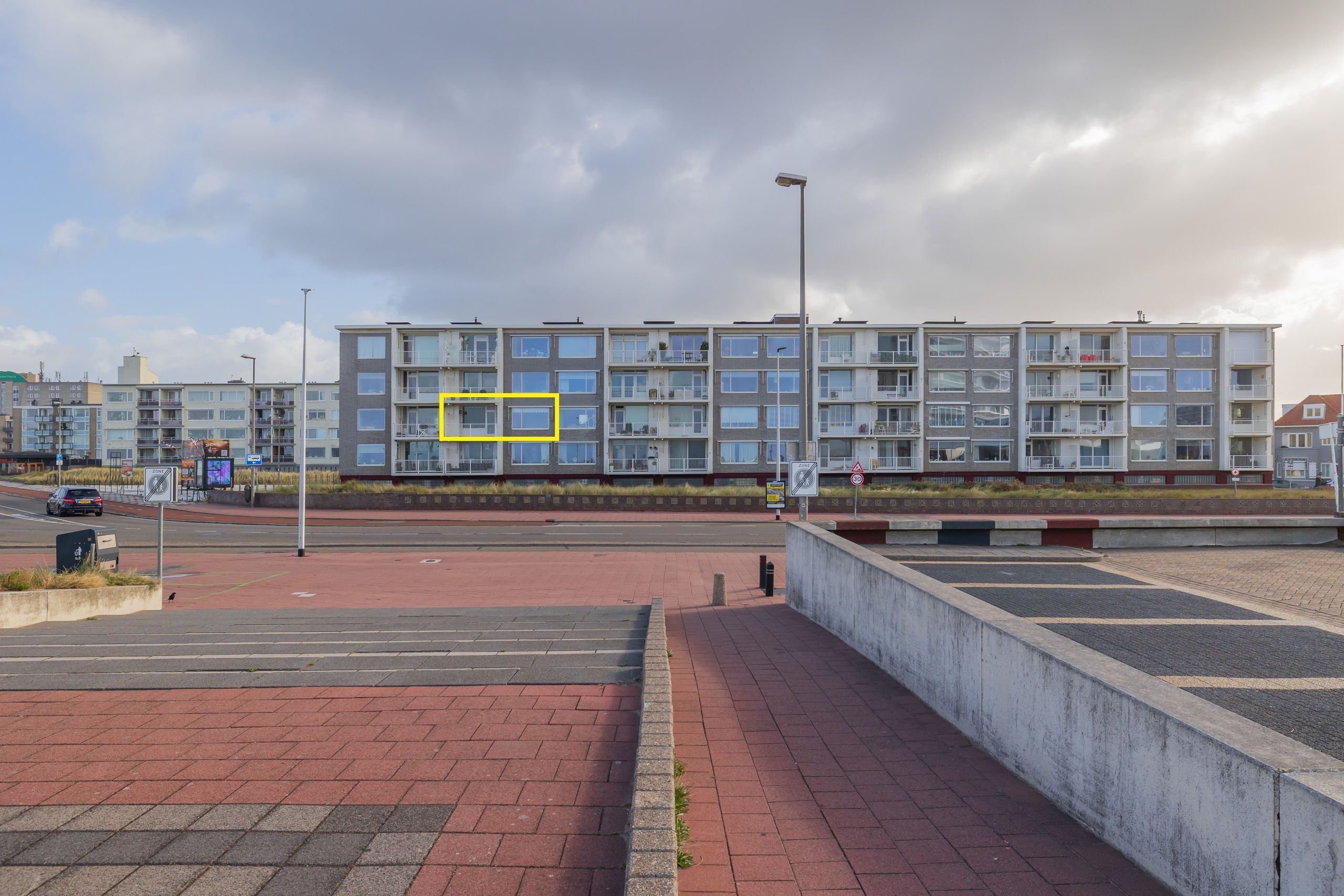 Jacob van Heemskerckstraat 21 Photo Blur 1