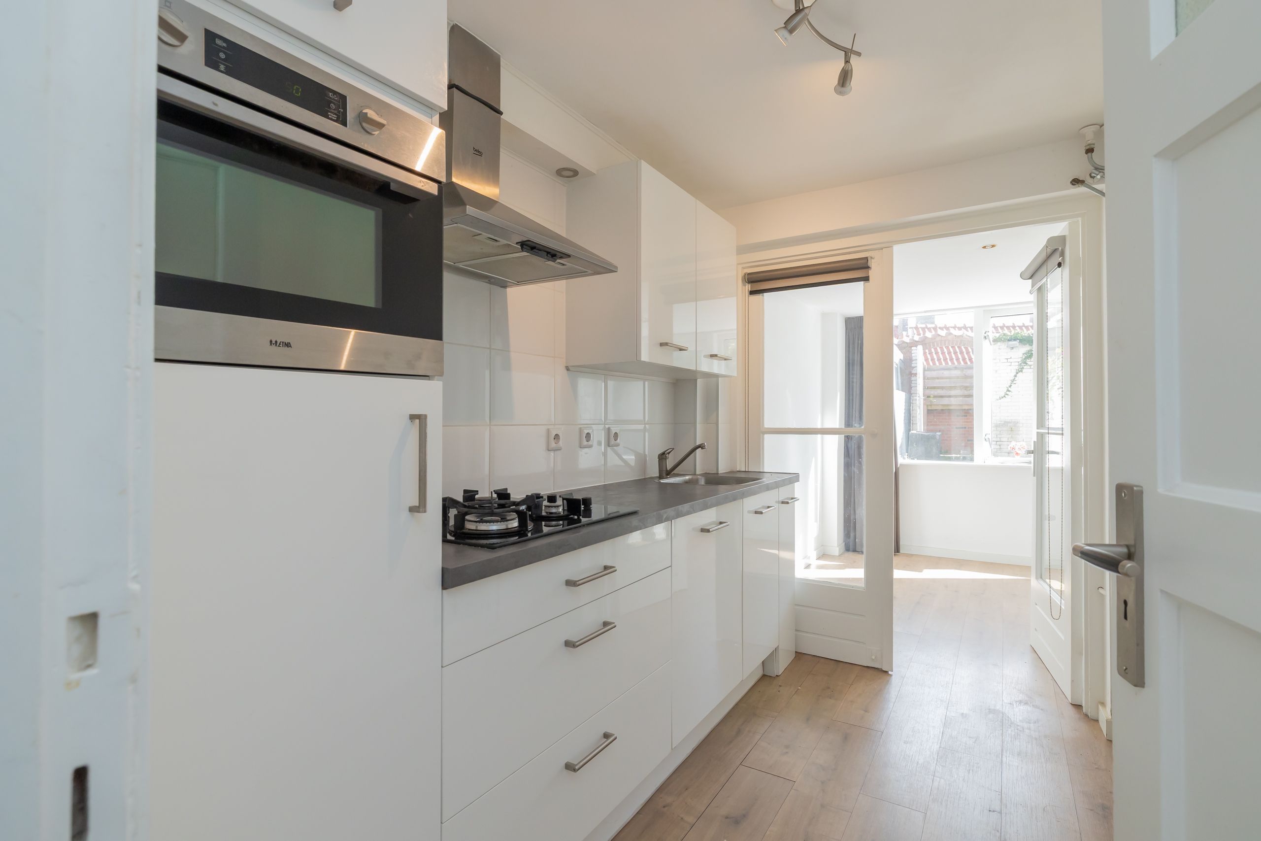 Burgemeester Engelbertsstraat 38 Photo Blur 25