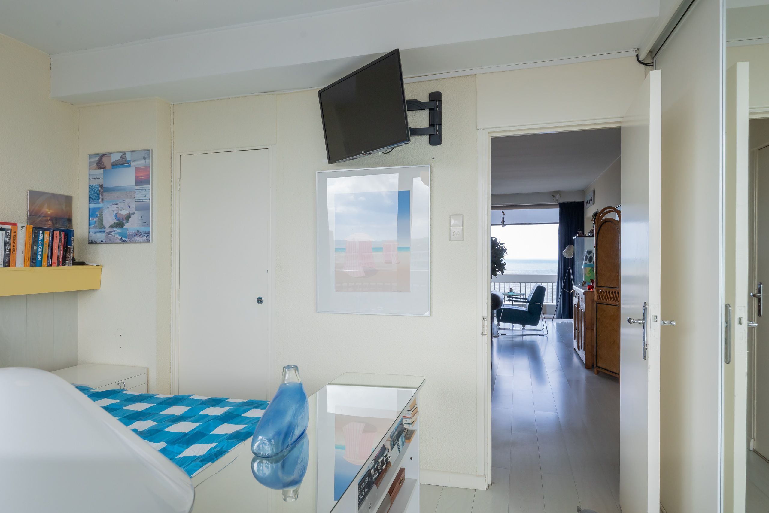 Burgemeester van Fenemaplein 2-a 0605 Photo Blur 24