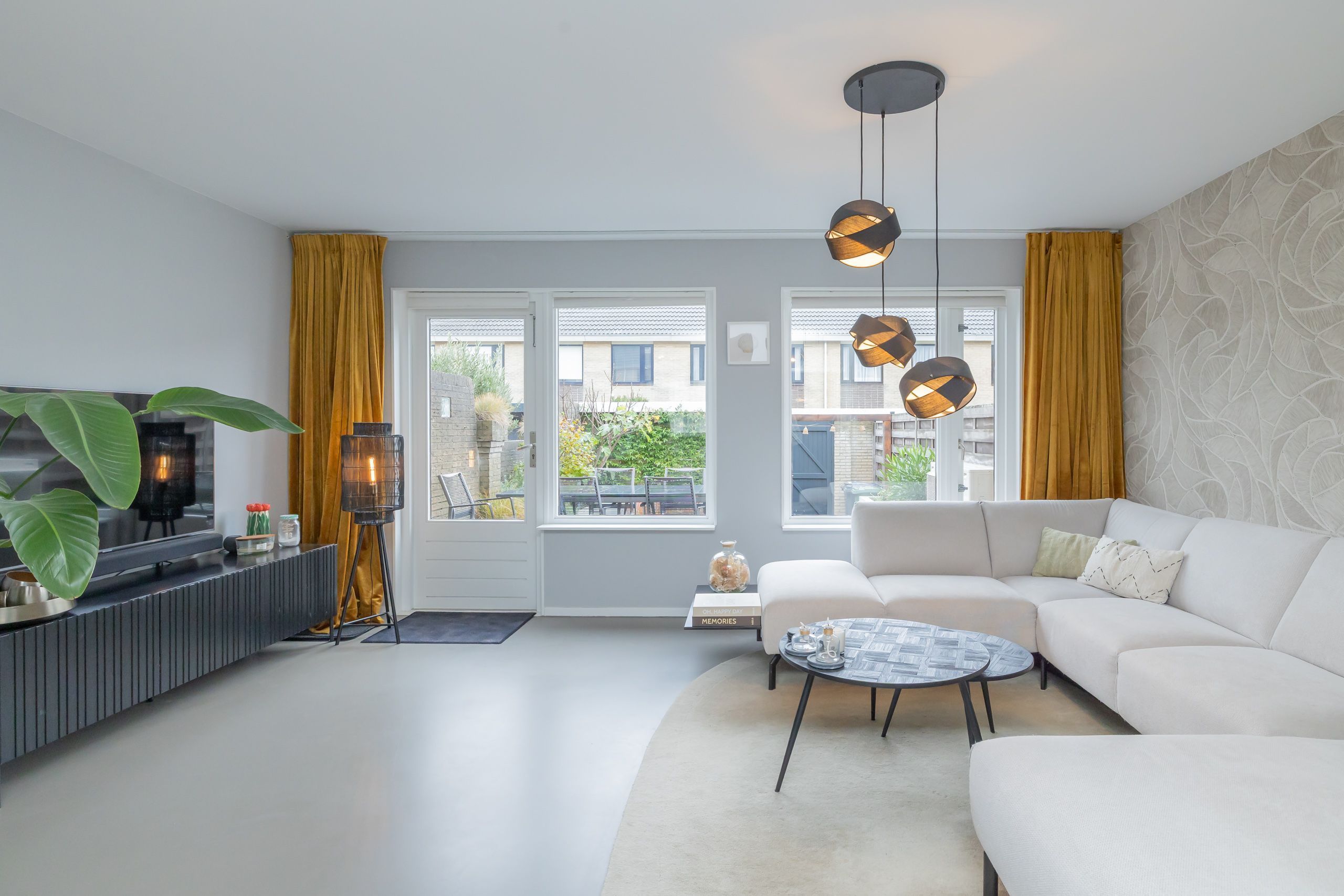 Dr Joh G Mezgerstraat 62 Photo Blur 7