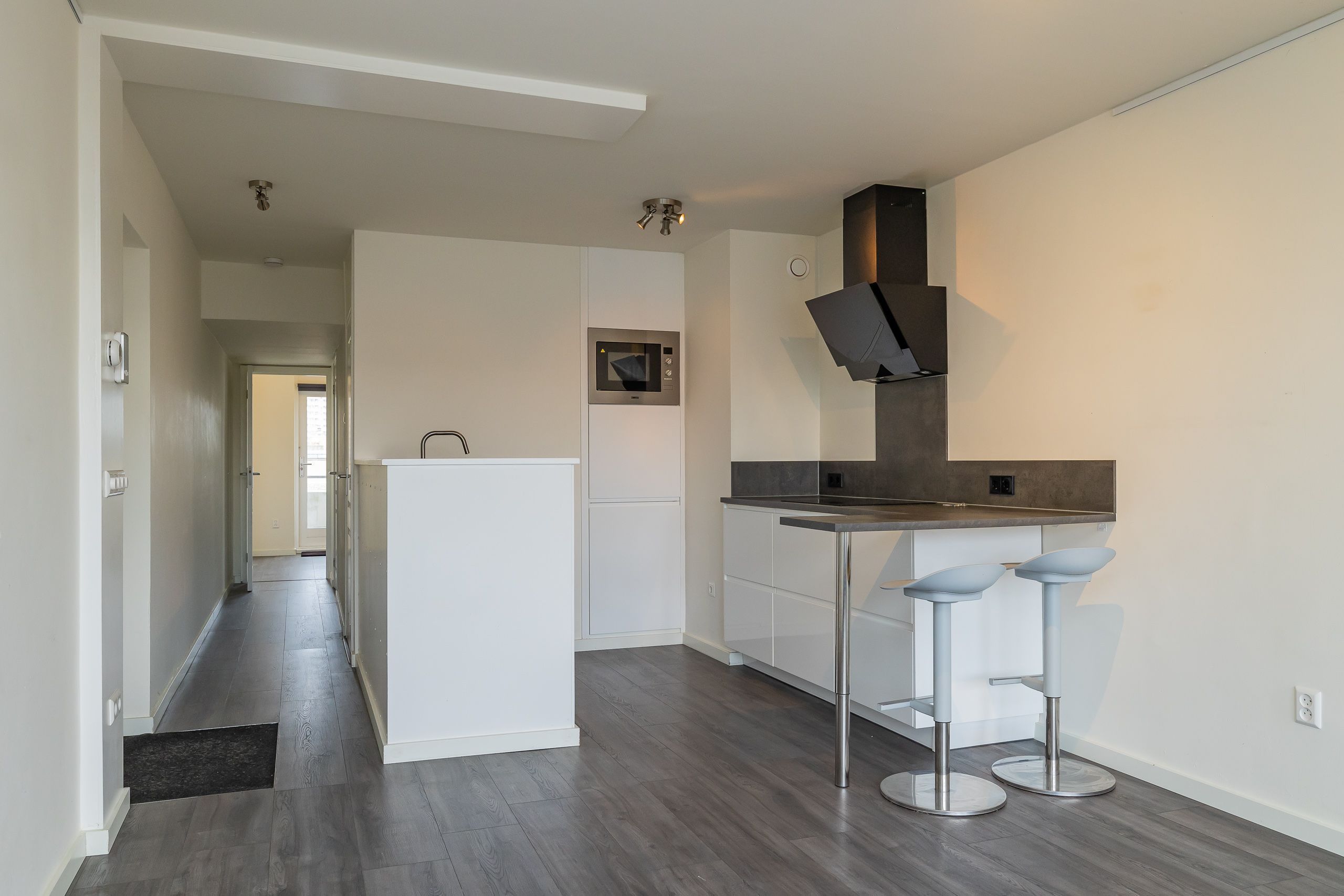 Hogeweg 62-F 9 Photo Blur 1