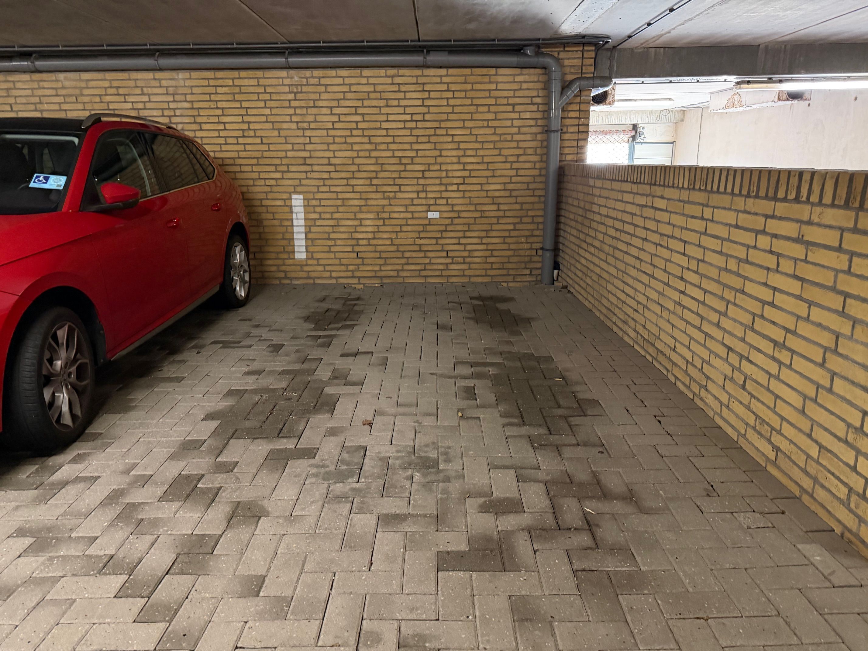 Van Speijkstraat-parkeerplaats nr.1 Photo Blur 2