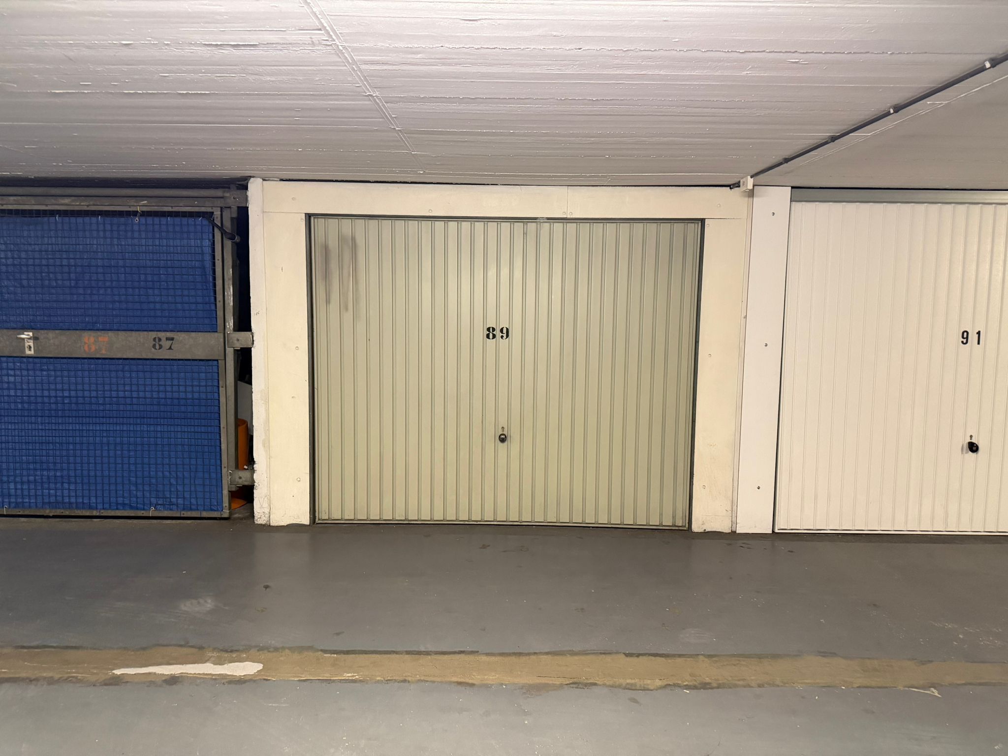 Burgemeester van Fenemaplein GARAGE 89 Photo Blur 1