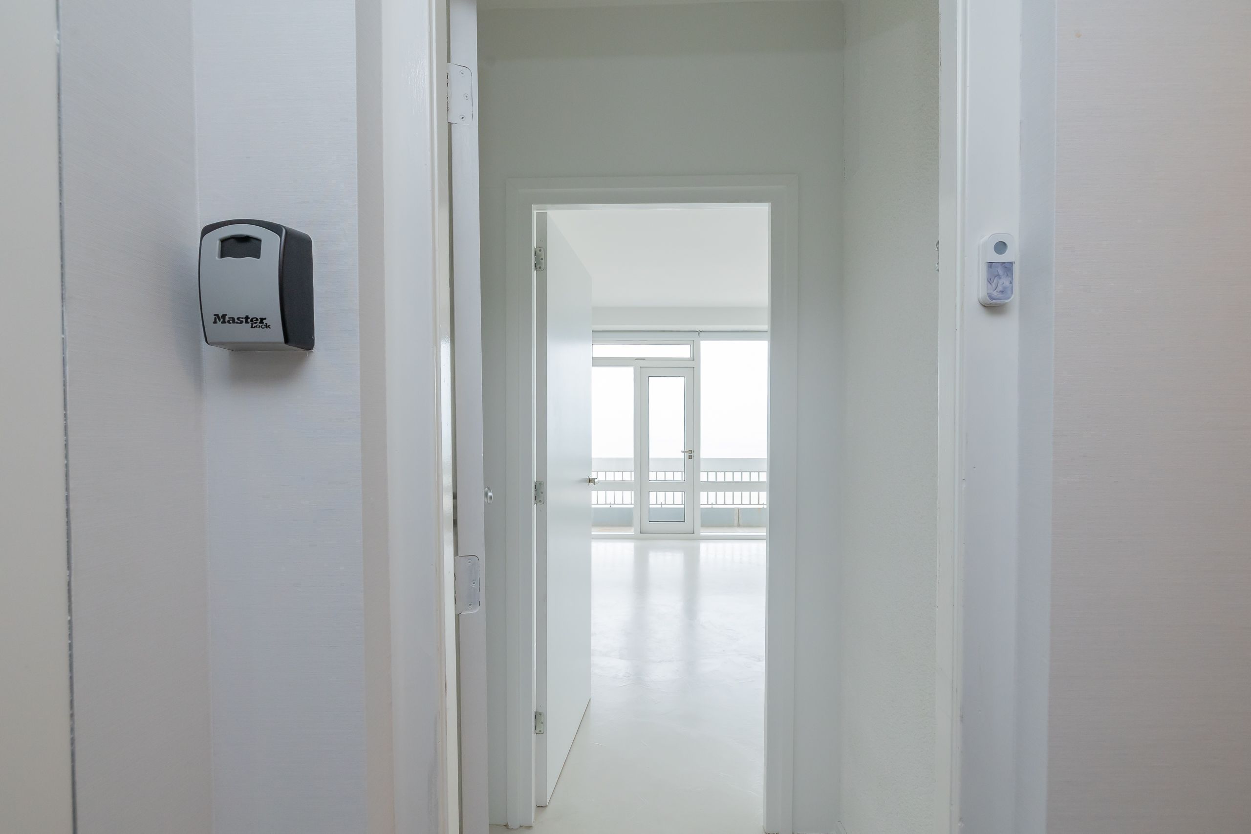 Burgemeester van Fenemaplein 2-a 1602 Photo Blur 5