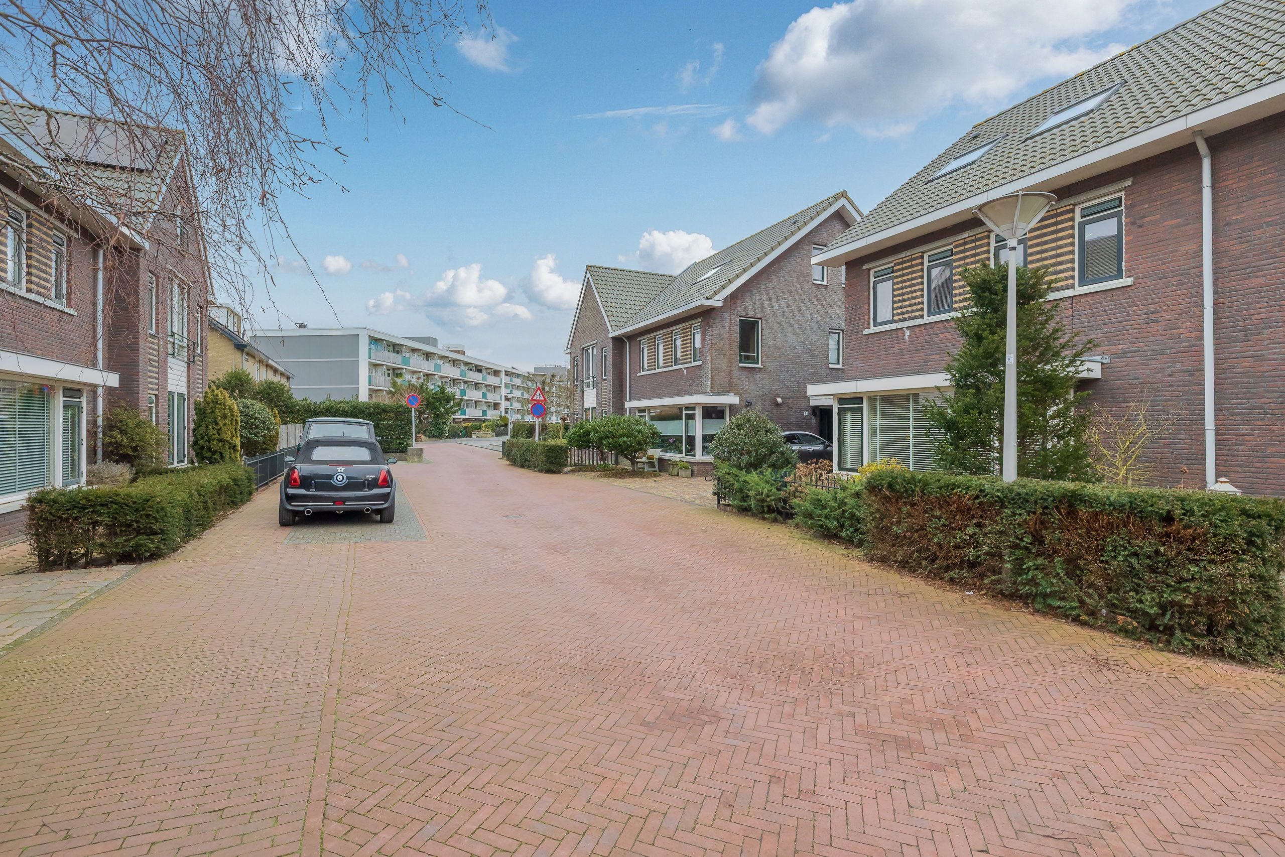 Professor Zeemanstraat 53 Photo Blur 52