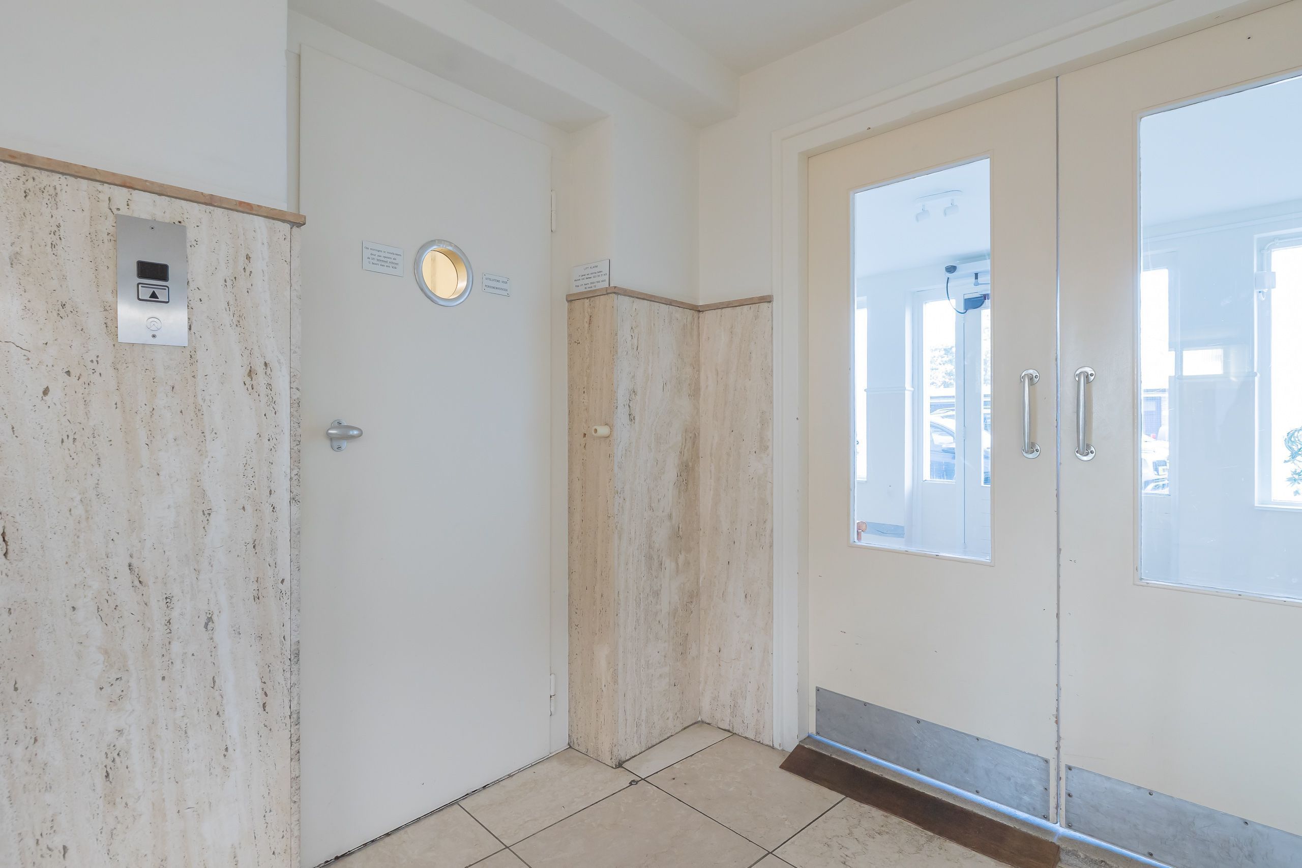 Cort van der Lindenstraat 2-F 28 Photo Blur 5