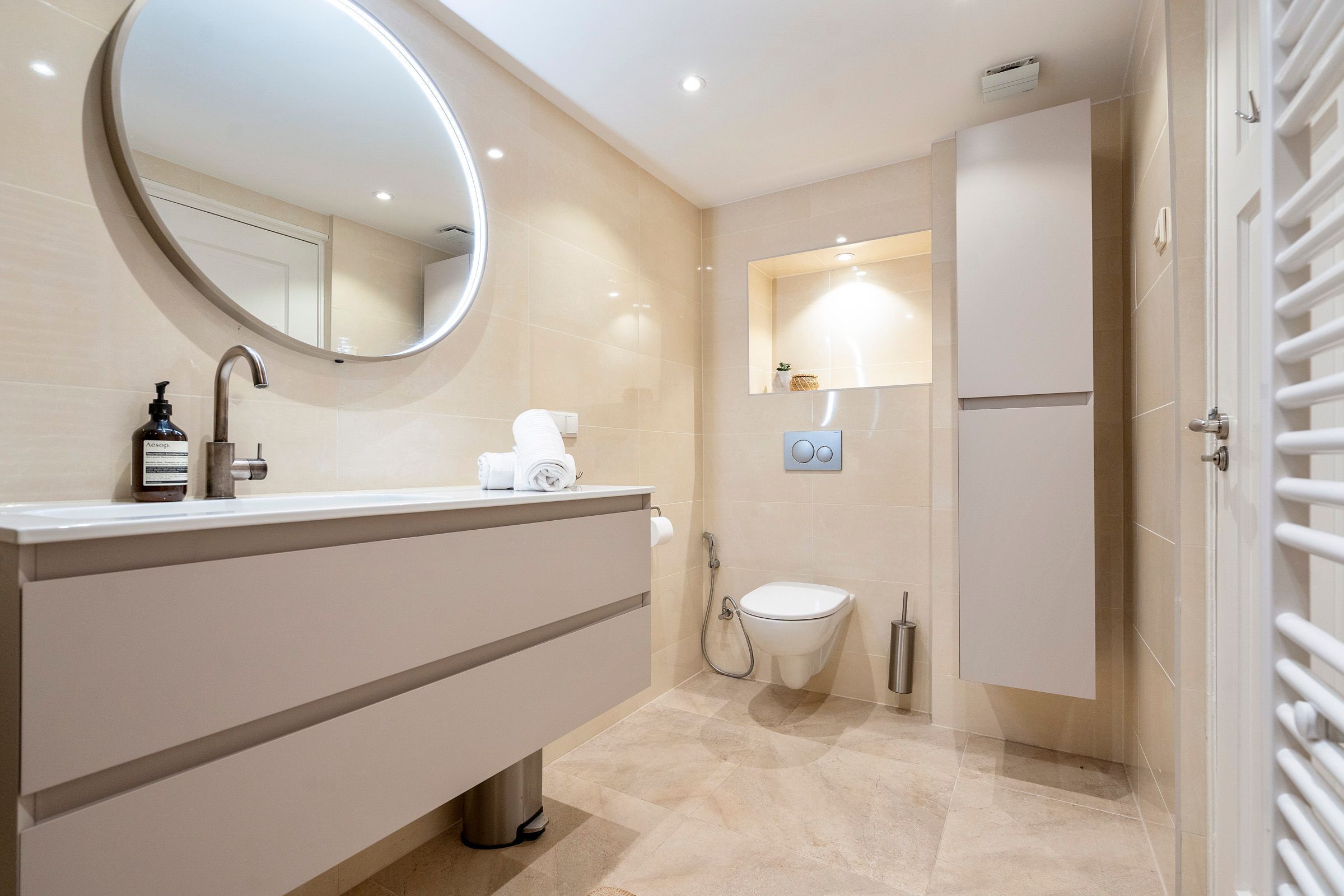 de Ruyterstraat 6-F 3 Photo Blur 24