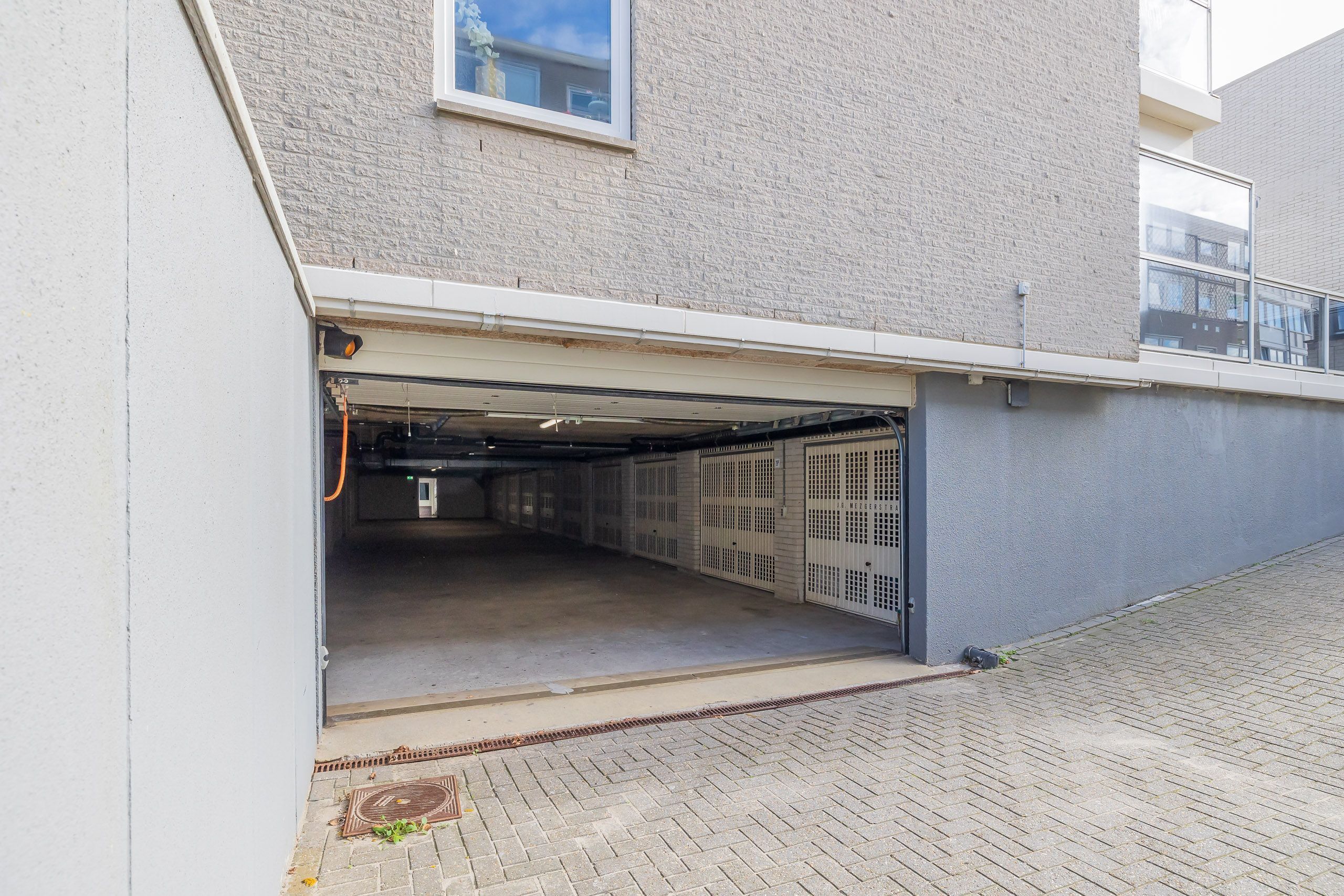 Dr Joh G Mezgerstraat 31 Photo Blur 42
