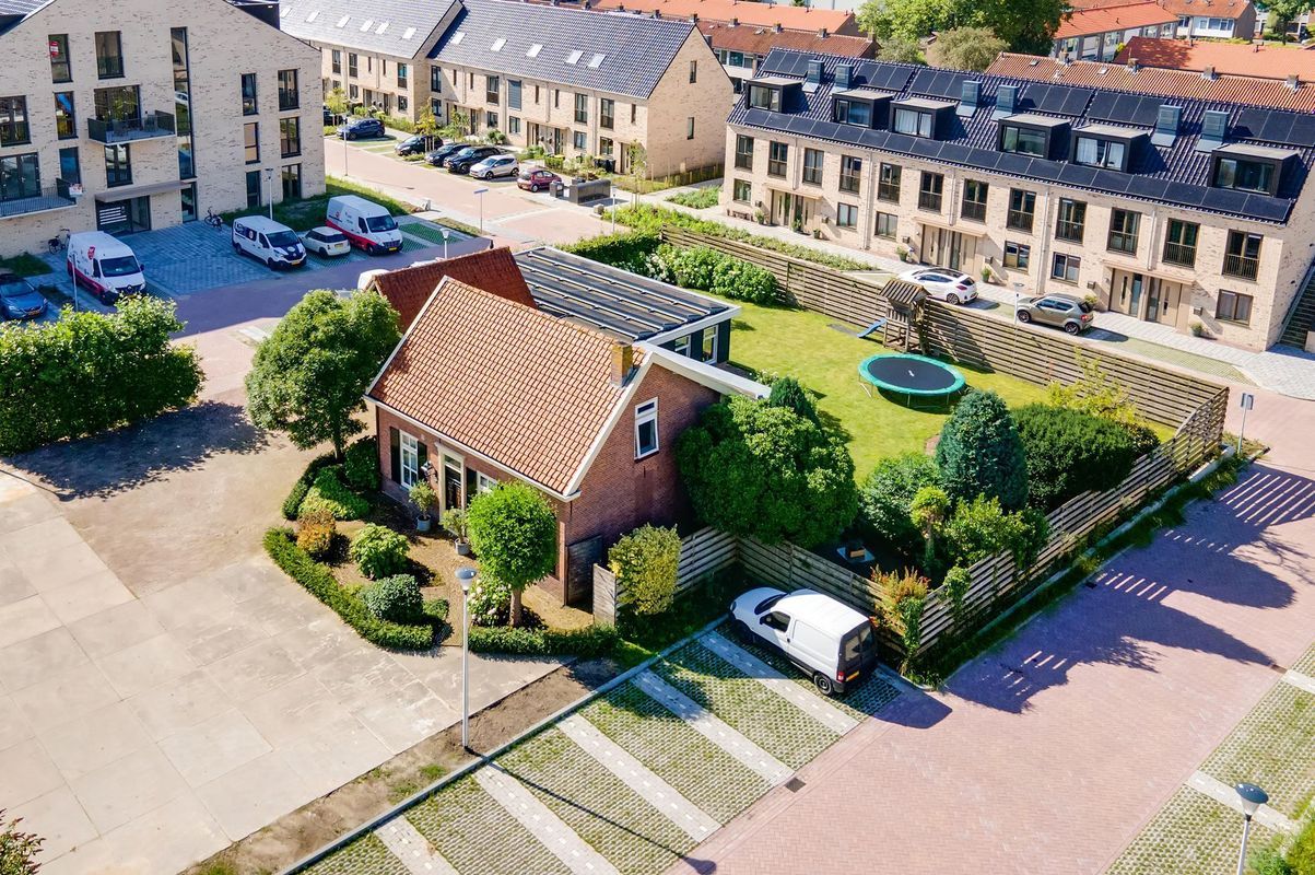 Arent van Lierstraat 27 - A Photo 58