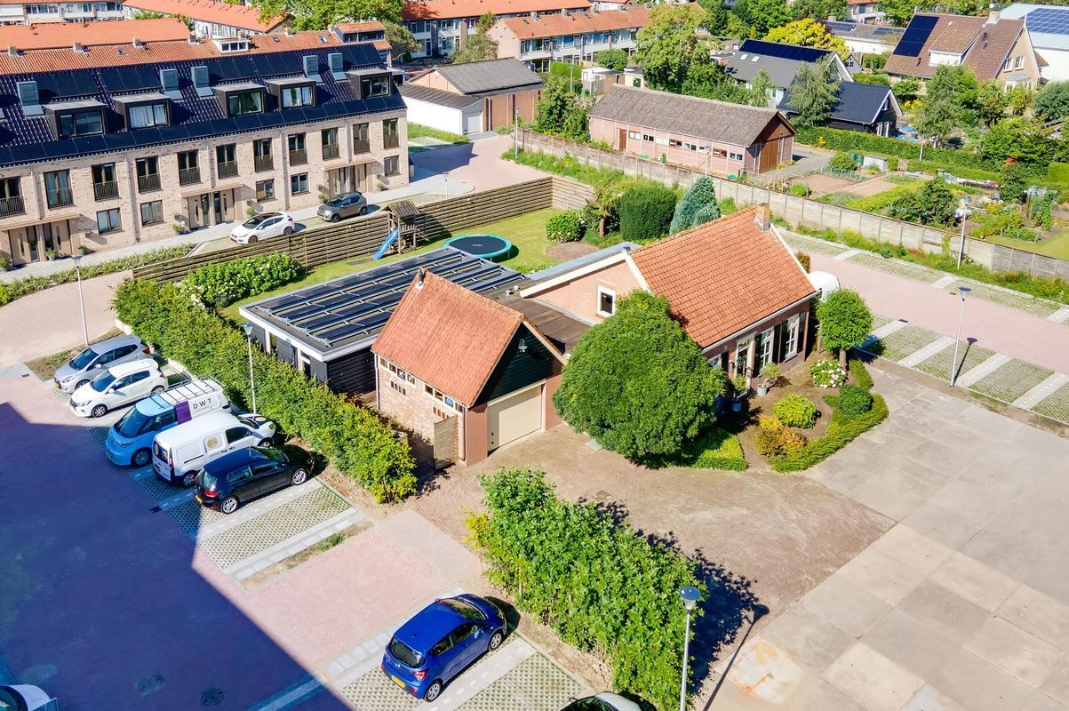 Arent van Lierstraat 27 - A Photo 59