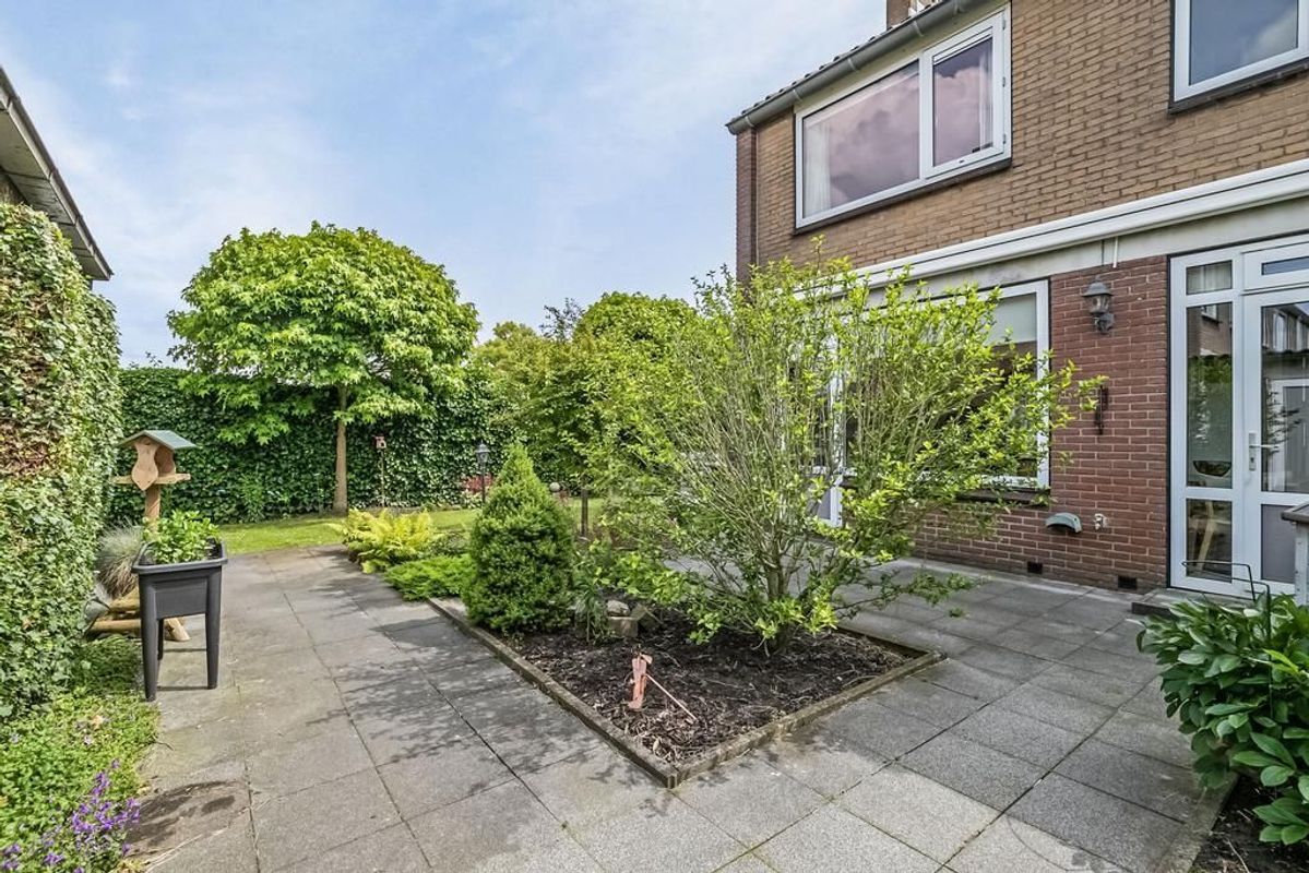 van Oldenbarneveltstraat 69 Photo 24