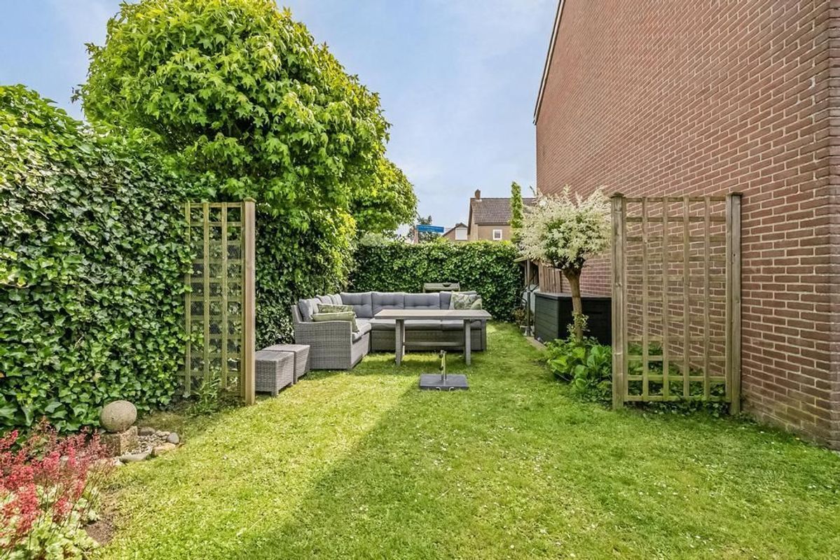 van Oldenbarneveltstraat 69 Photo 2