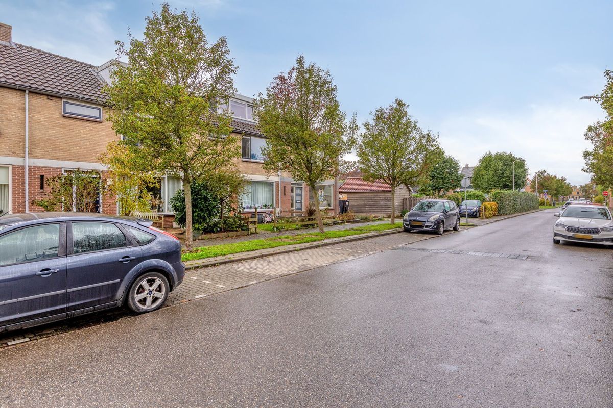 Nicolaas van Puttenstraat 6 Photo 32