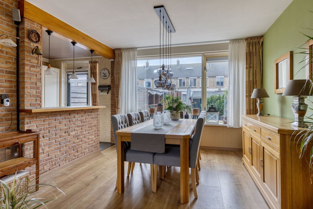 Nicolaas van Puttenstraat 6 Photo 12