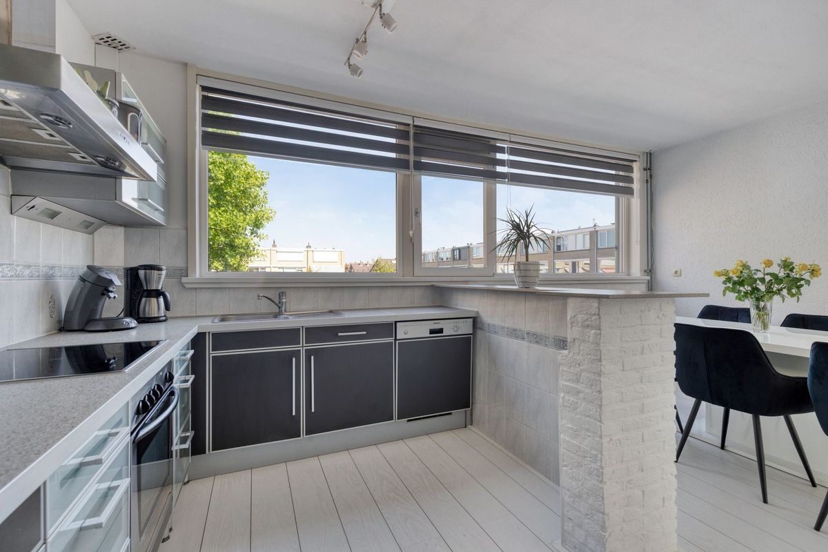 Waalhavenstraat 28 Photo 24