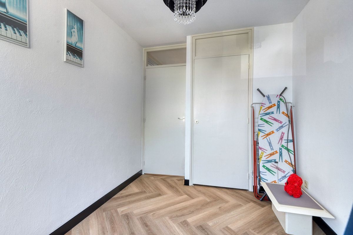 Waalhavenstraat 28 Photo 32