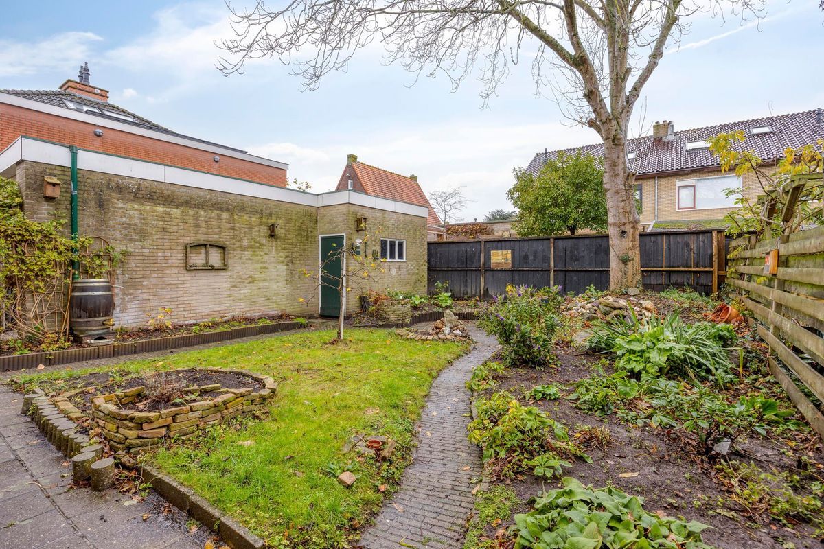 Ridder van Dorpstraat 16 Photo 2