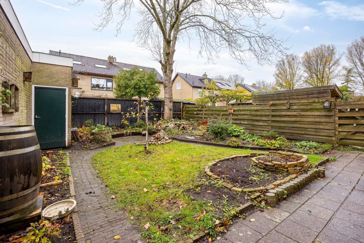 Ridder van Dorpstraat 16 Photo 28