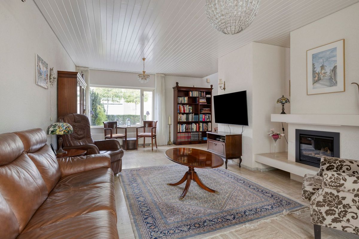 Andromeda 26 Photo 6