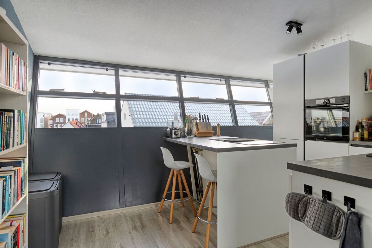 Vierwiekenplein 11 Photo 2