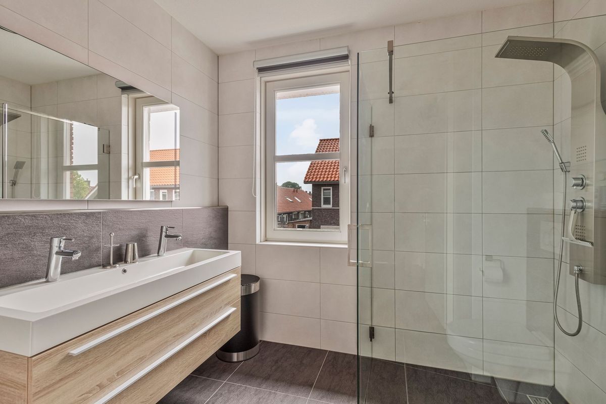 Bernhardstraat 29 Photo 19