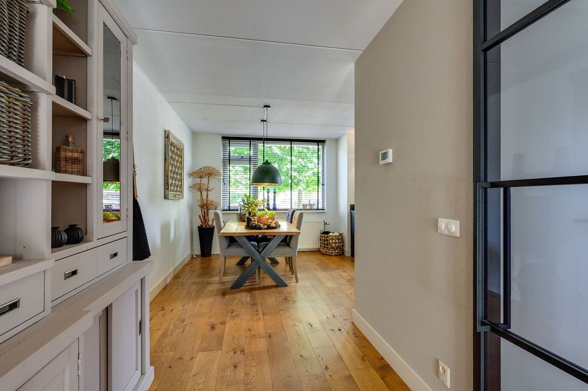 Nikolaus Boutstraat 6 Photo 12