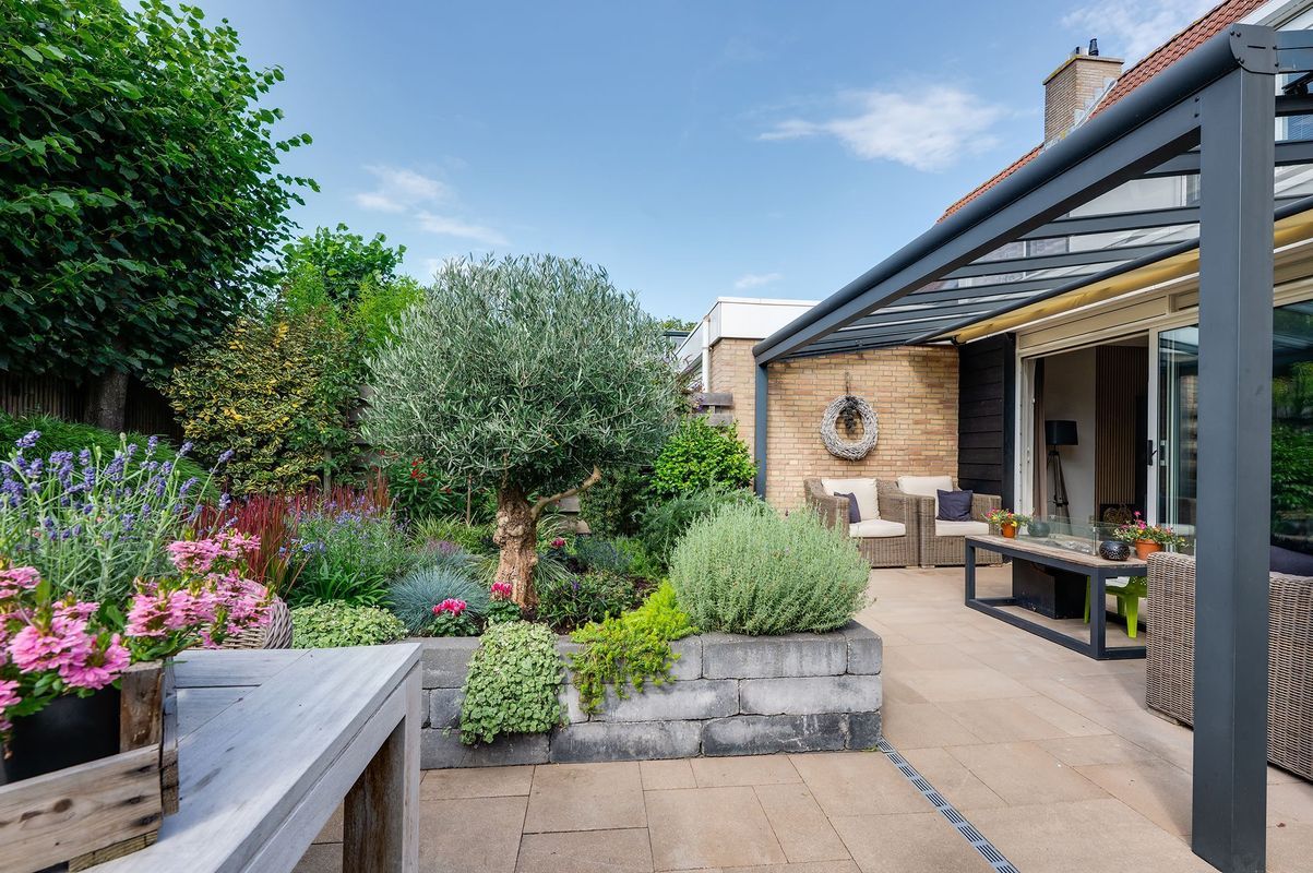 Nikolaus Boutstraat 6 Photo 4